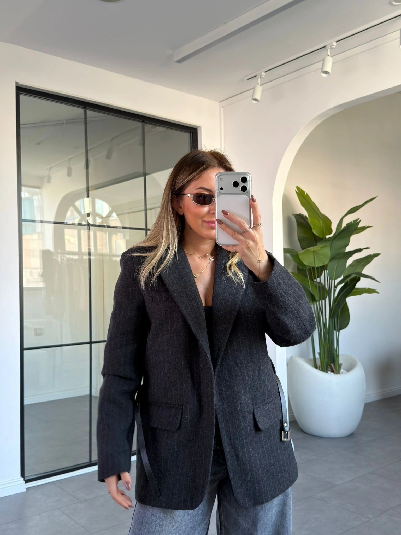 KAHVE KEMERLİ BLAZER KAŞE CEKET