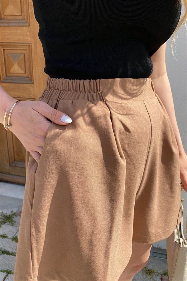 KAHVERENGİ BELİ LASTİKLİ CEPLİ ŞORT