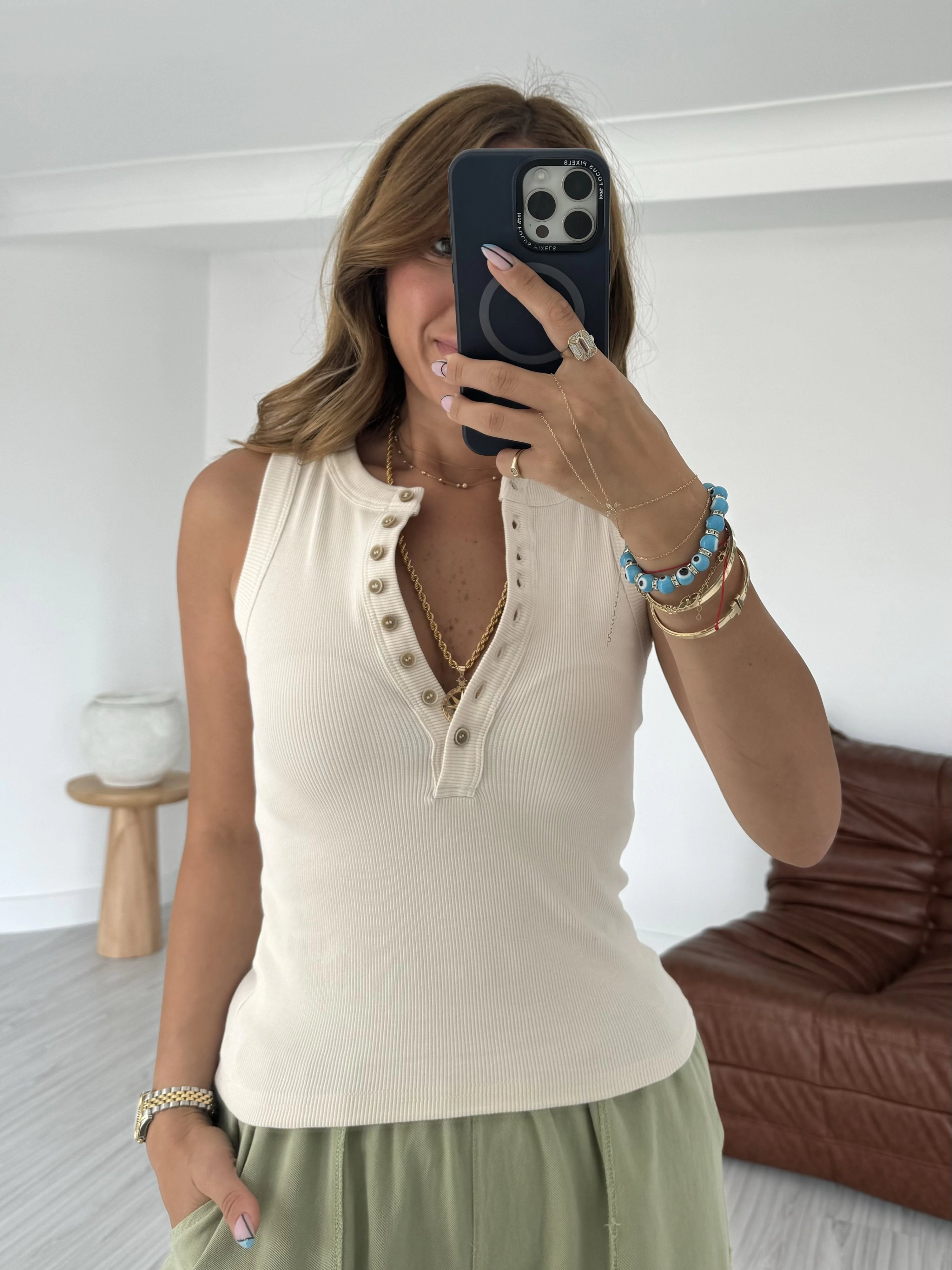 Krem Düğmeli Basic Bluz