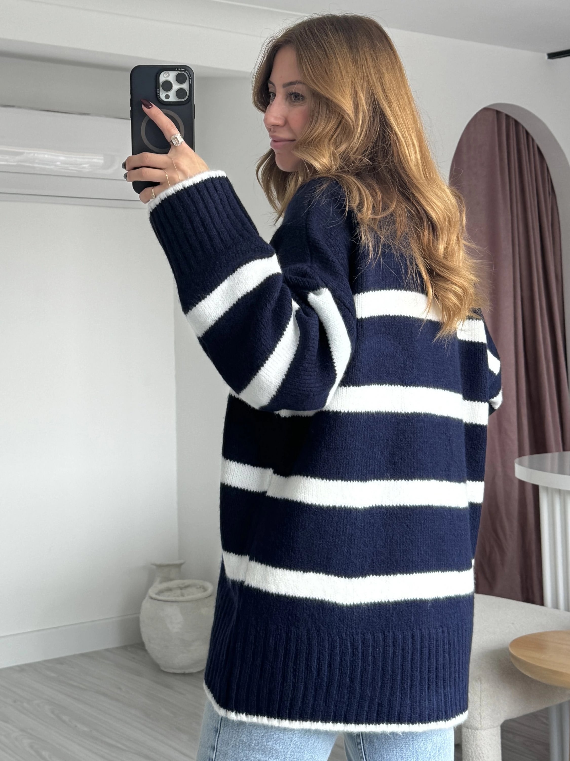 Lacivert Oversize Çizgili Örgü Kazak