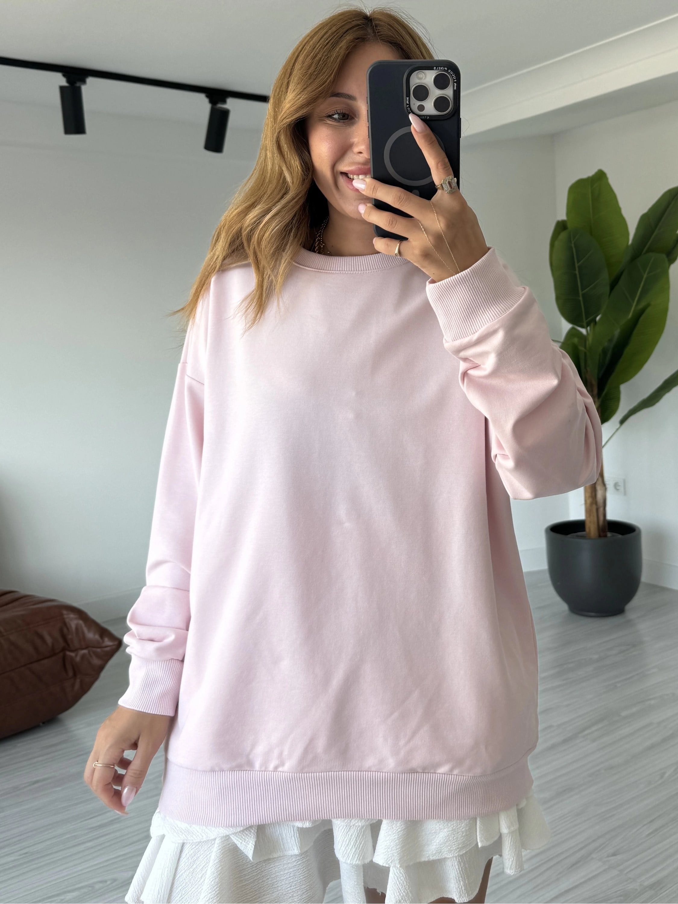 Pembe Basic Sweatshirt