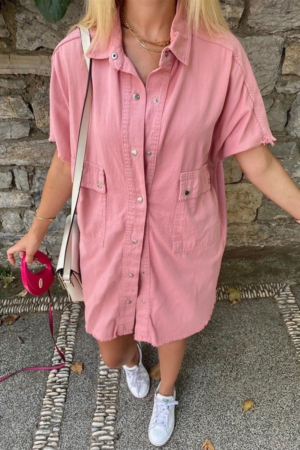 PEMBE PÜSKÜL DETAYLI YELEK