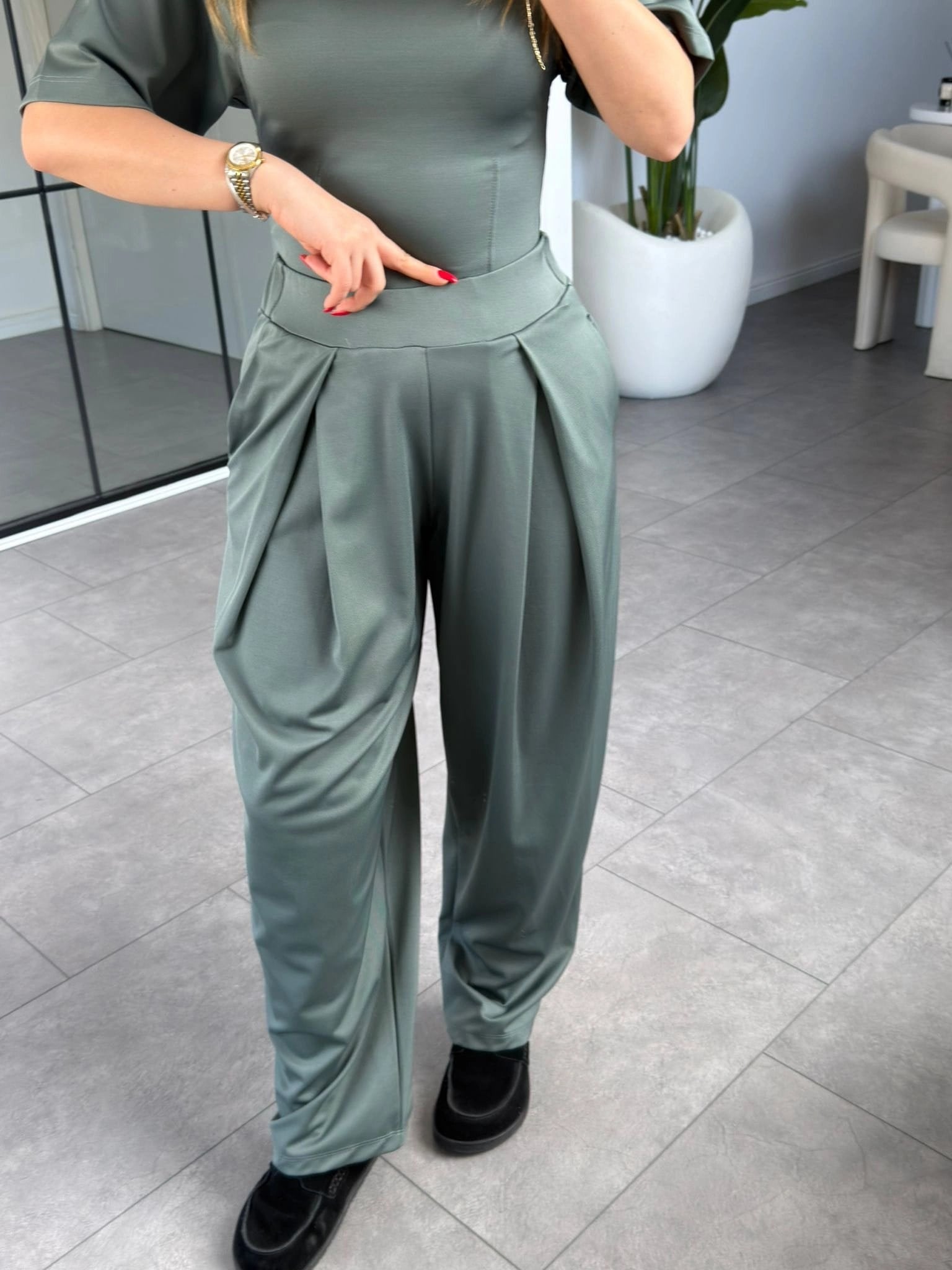 TAŞ DİAGONEL KUMAŞ BEL OTURTMALI PİLELİ TAKIM 230