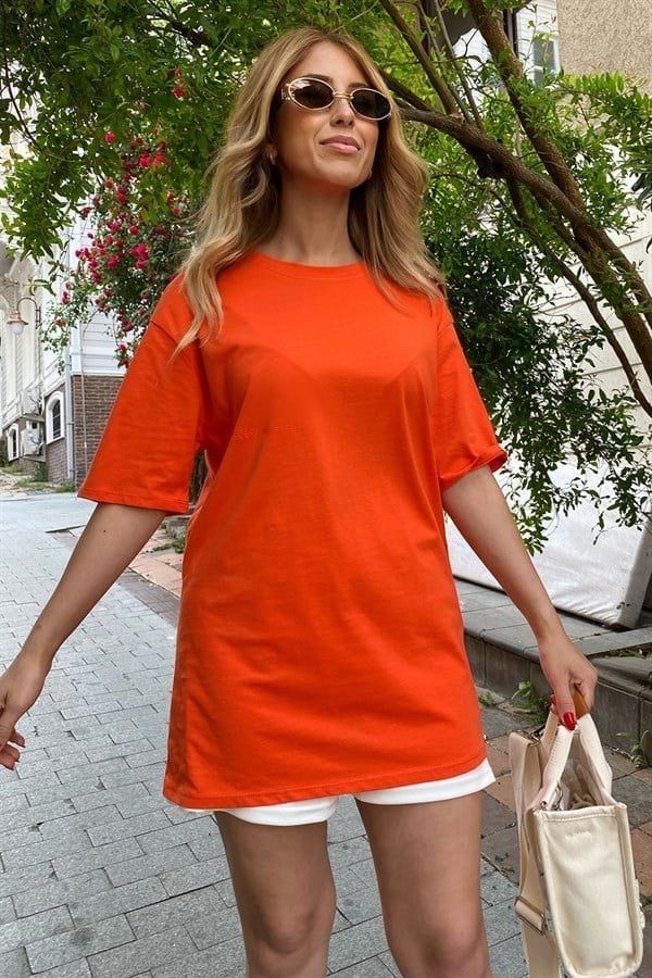 TURUNCU BASKI DETAYLI BASIC TSHIRT