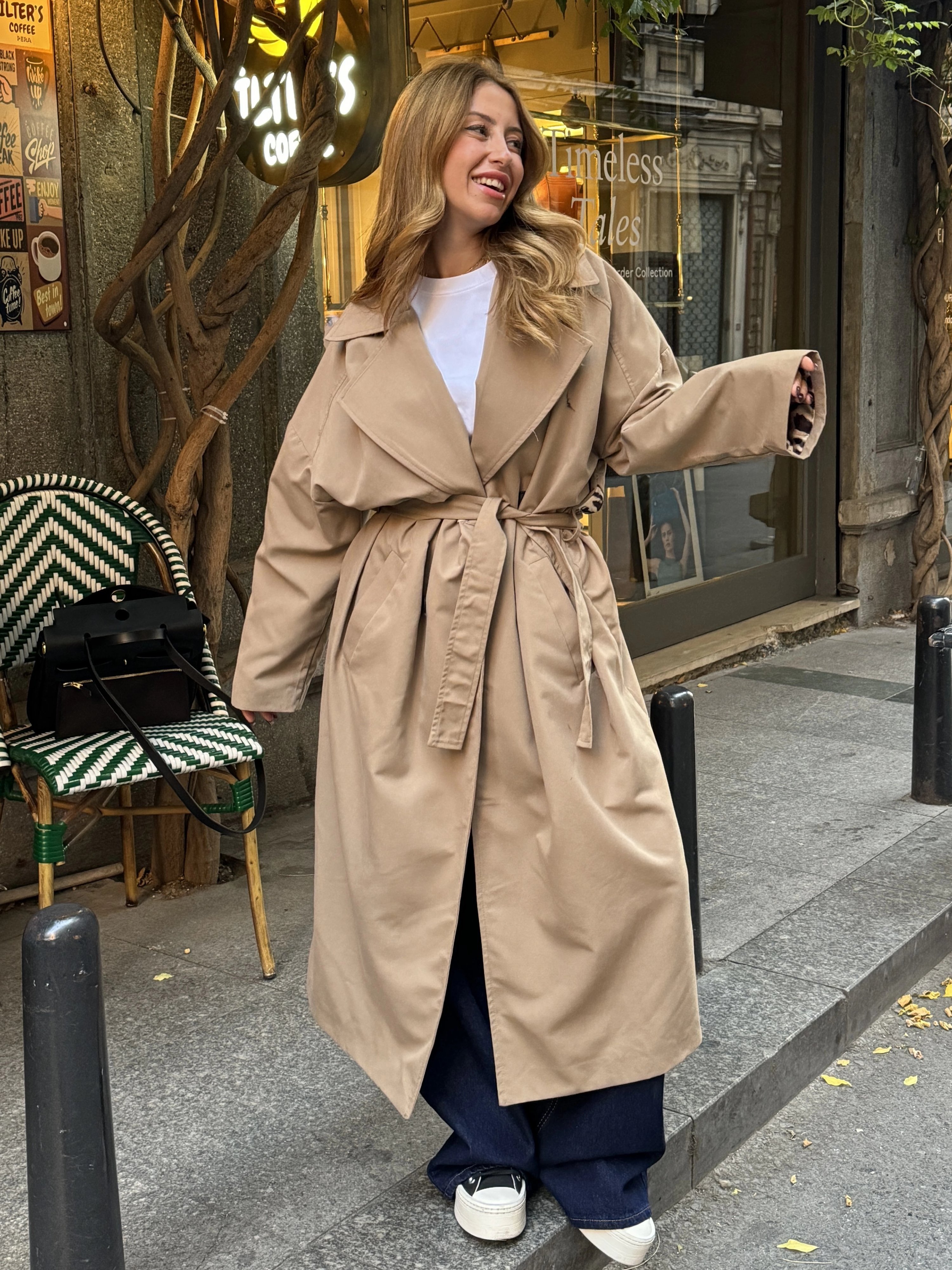 Vizon Leopar Detaylı Kuşaklı Oversize Trençkot
