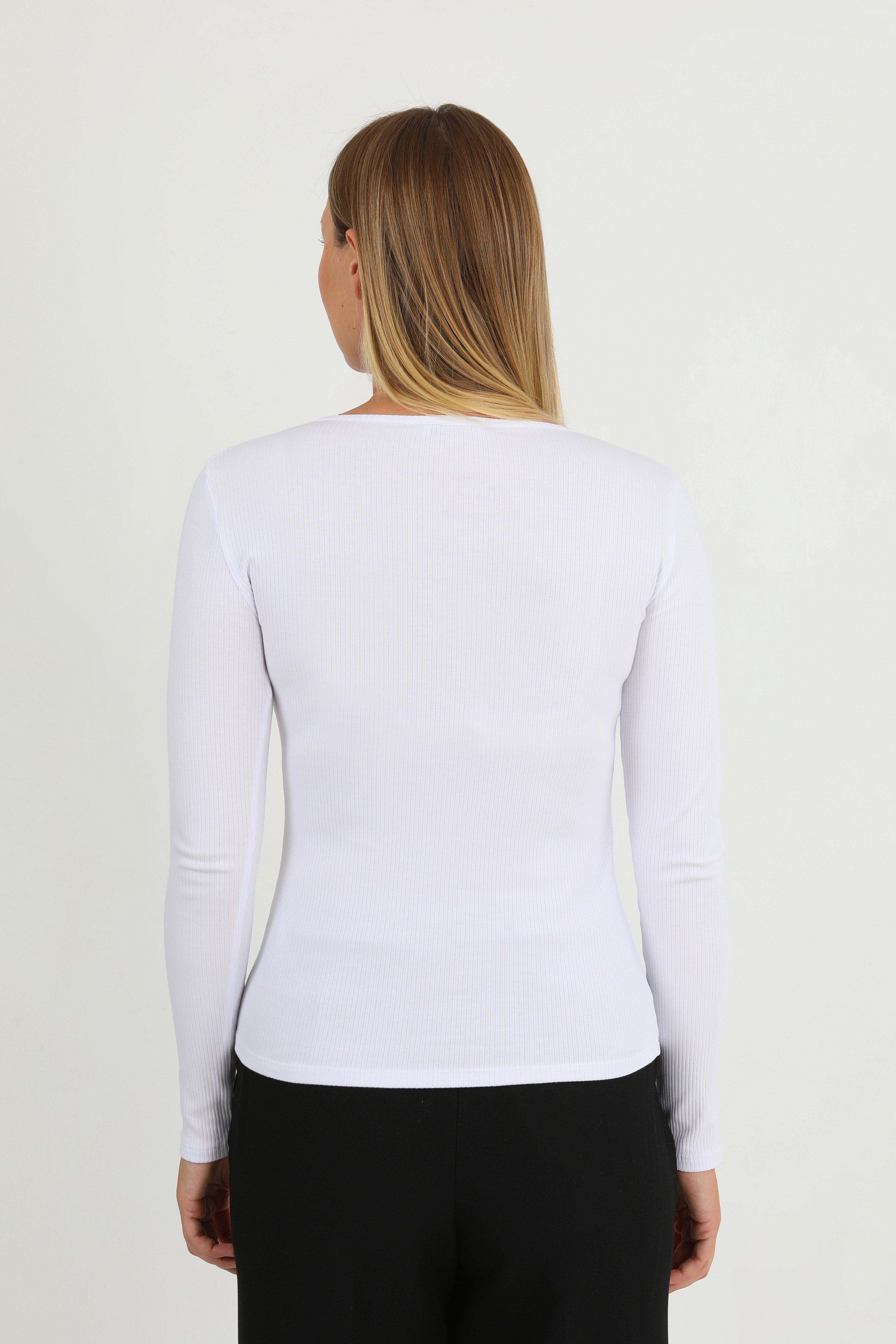 Hdm Kadın Beyaz Uzun Kollu Fitilli Patlı Çıtçıtlı Basic Örme Bluz - H6172