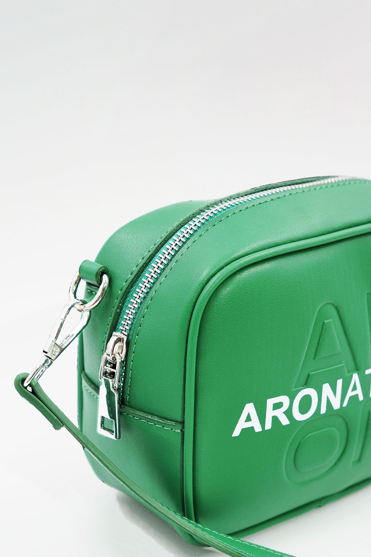 Küçük Boy  Crossbody Çapraz Askılı Kadın Omuz Çantası Çimen