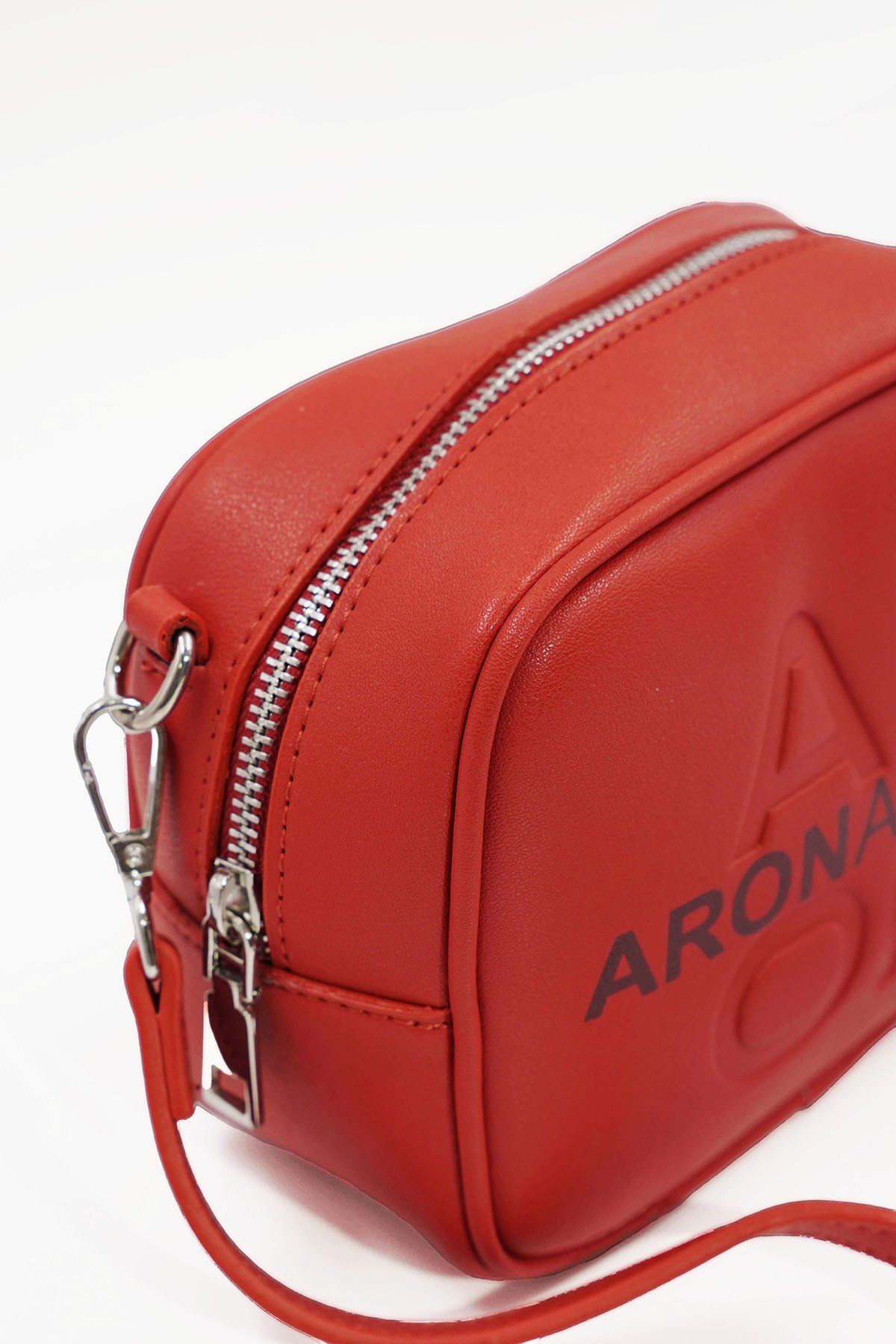 Küçük Boy  Crossbody Çapraz Askılı Kadın Omuz Çantası Kırmızı