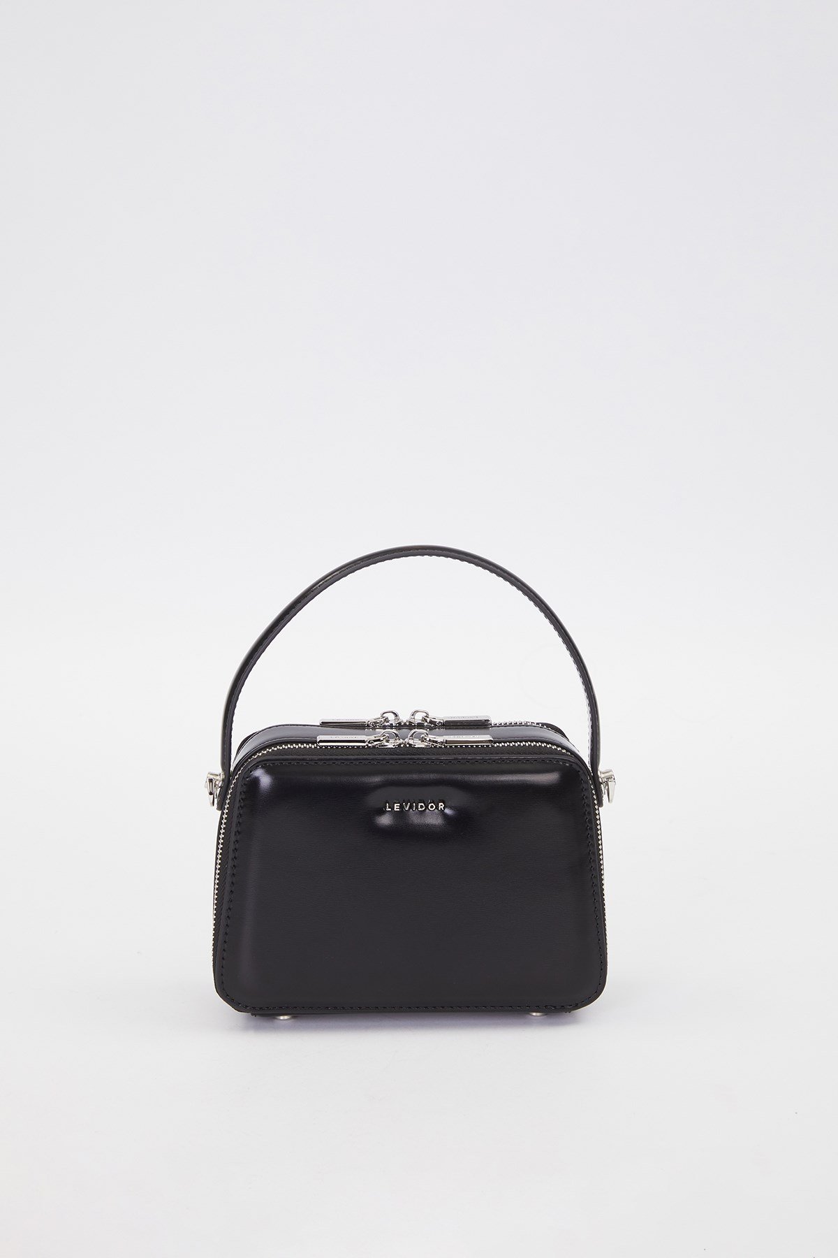 Küçük Boy Şık Tasarım Zincir Detaylı Kadın El ve Omuz Çantası 930419 Siyah