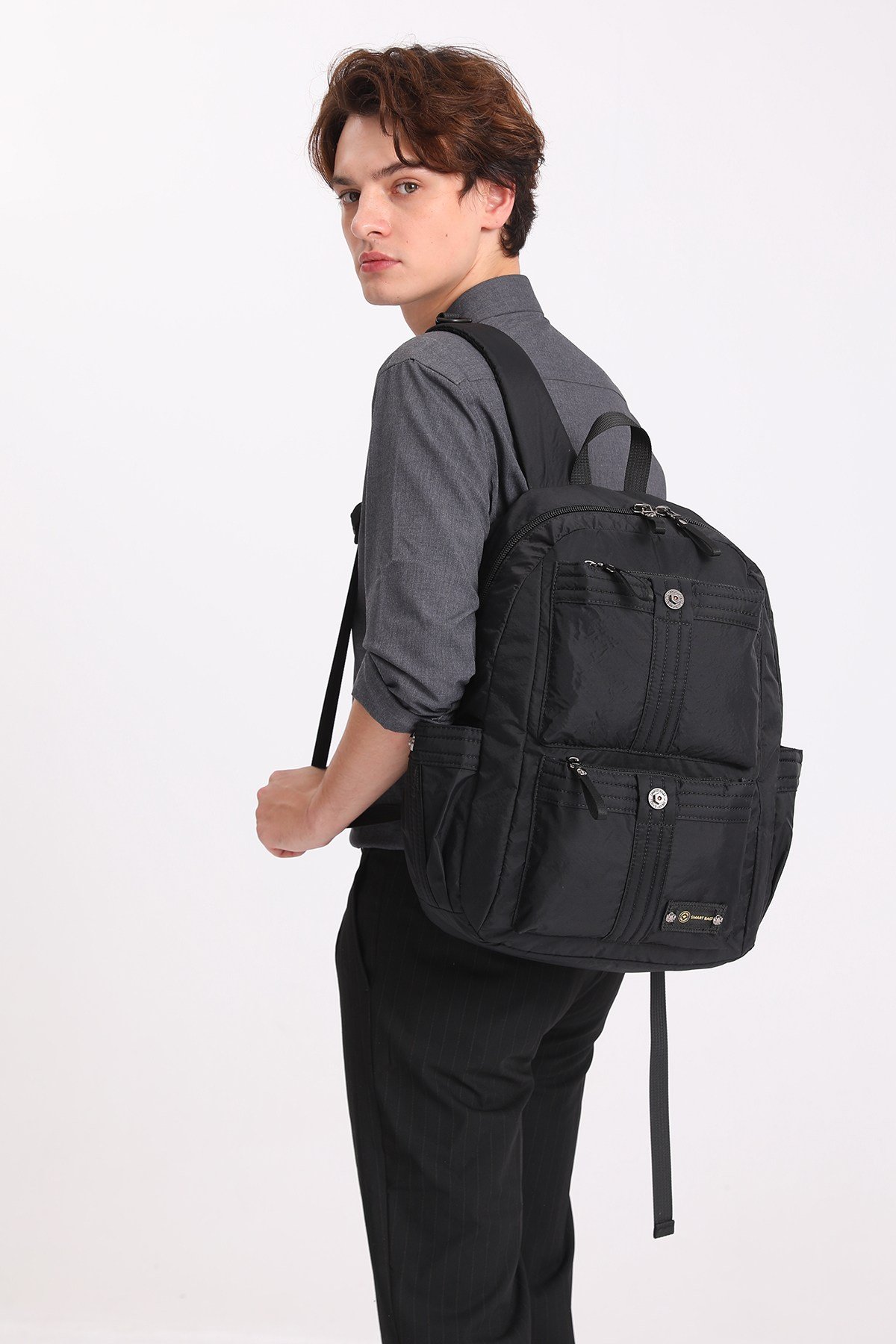 Smart Bags Büyük Boy Laptop Bölmeli Günlük ve Okul İçin Uygun Su Geçirmez Sırt Çantası 8714 Lacivert
