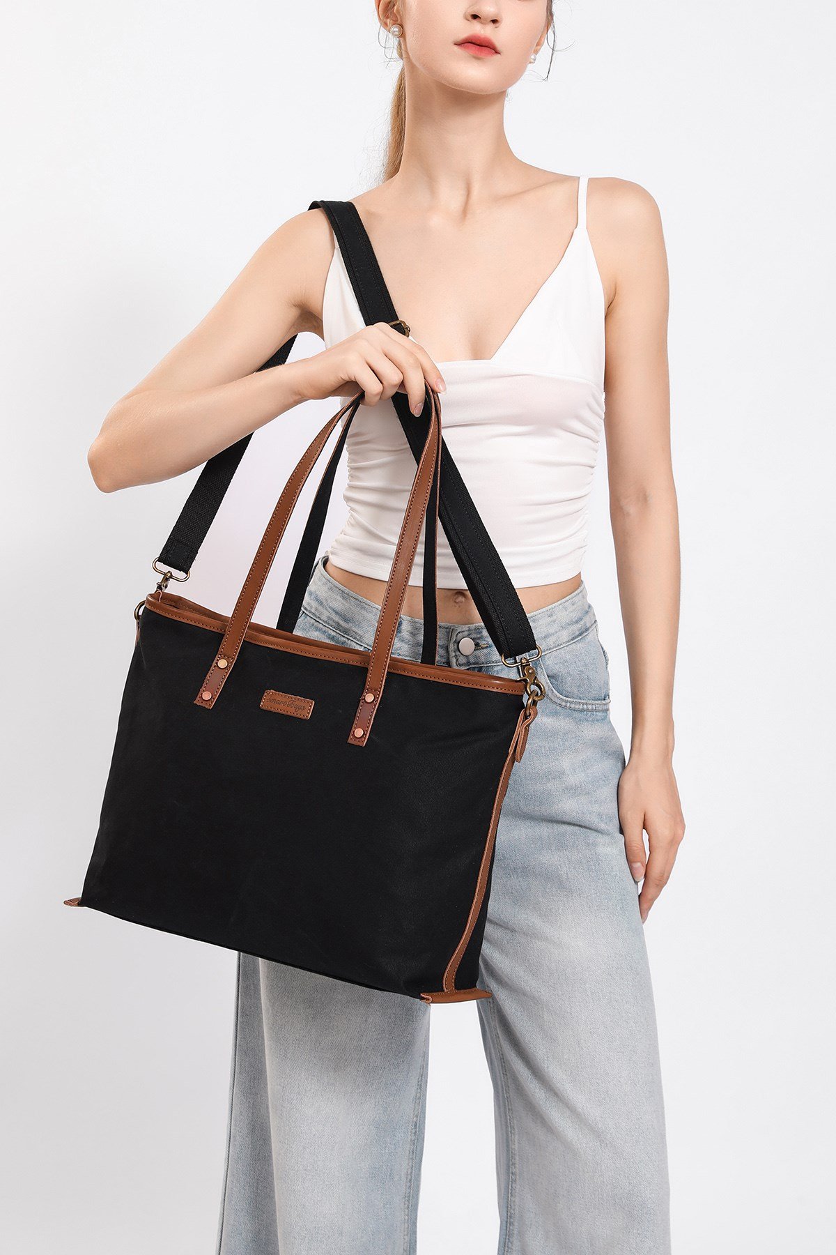 Smart Bags Camel Kadın Omuz Çantası Büyük Boy Kanvas Kumaş Hakiki Deri Detaylı