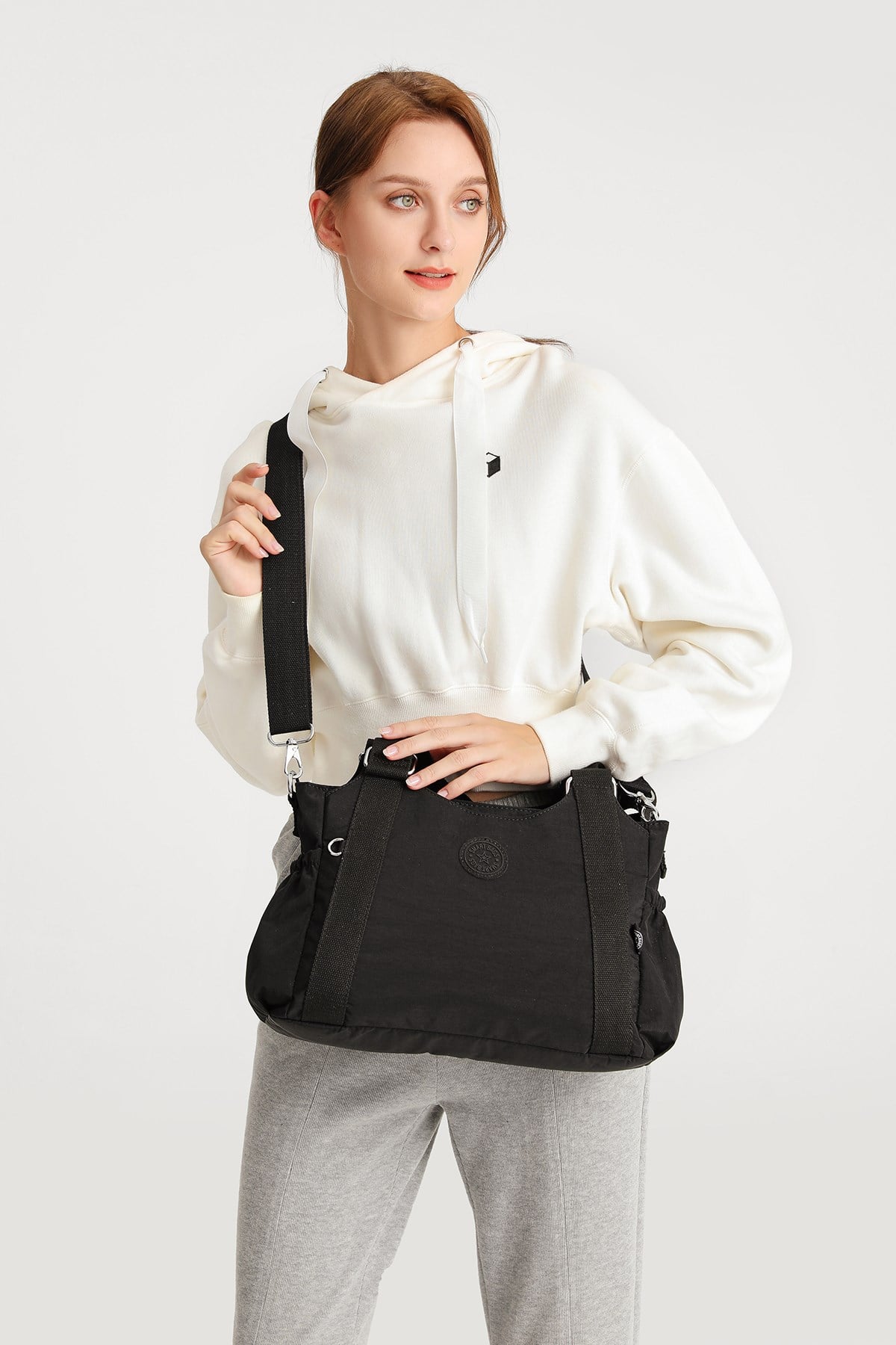 Smart Bags Günlük Orta Boy Su Geçirmez Krınkıl Kumaş Kadın Omuz Çantası Siyah