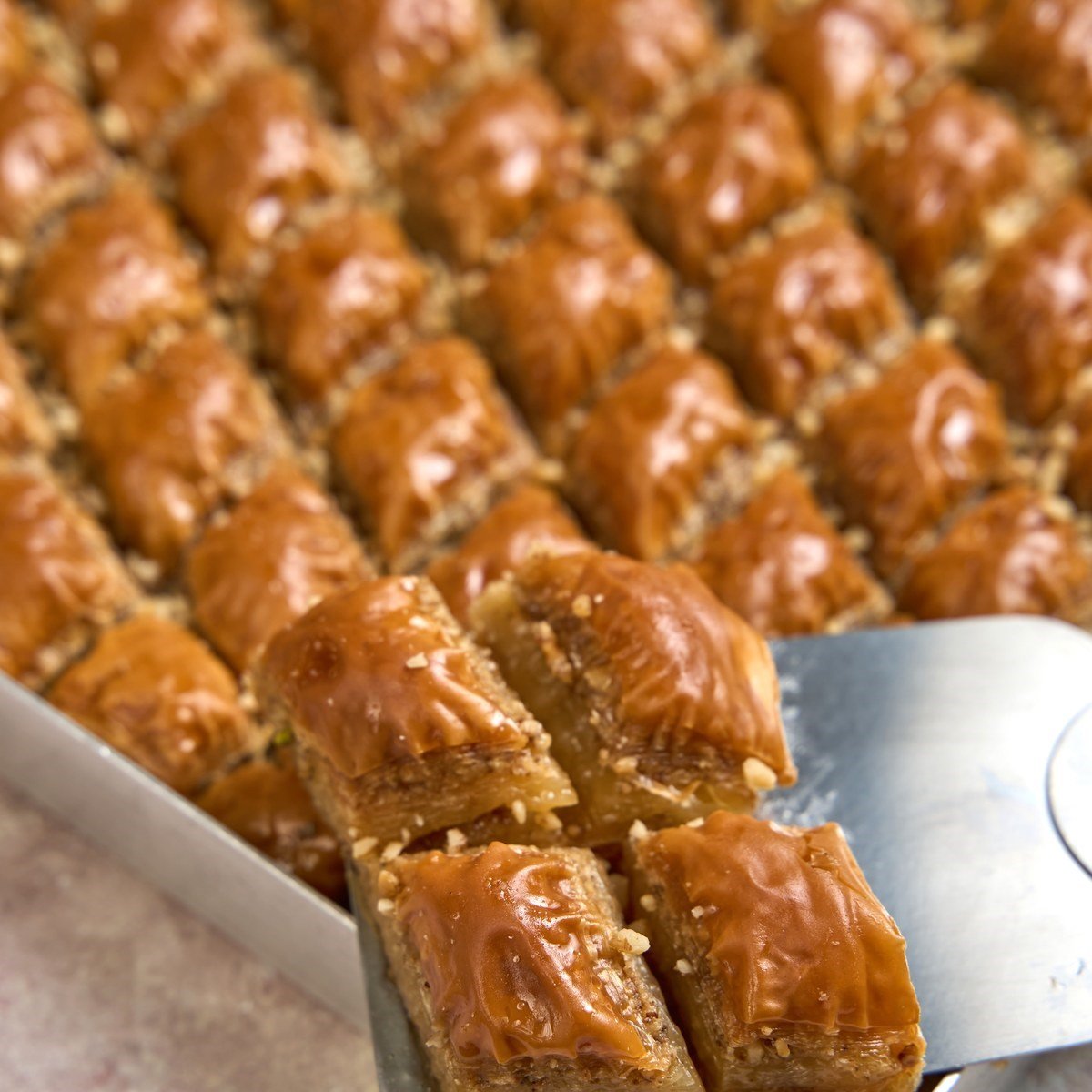 el-yapimi-tereyagli-cevizli-ev-baklava--4a4c-.jpg