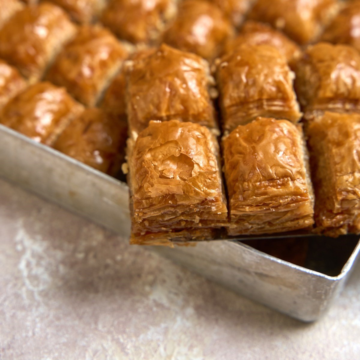 klasik-kare-cevizli-baklava-4-kg--b1d5a.jpg