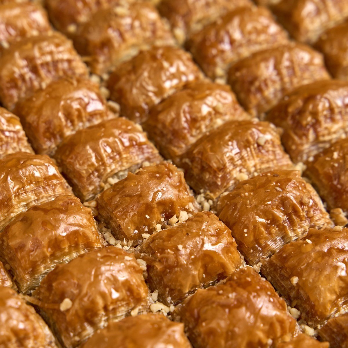 klasik-kare-cevizli-baklava-4-kg-080cb2.jpg