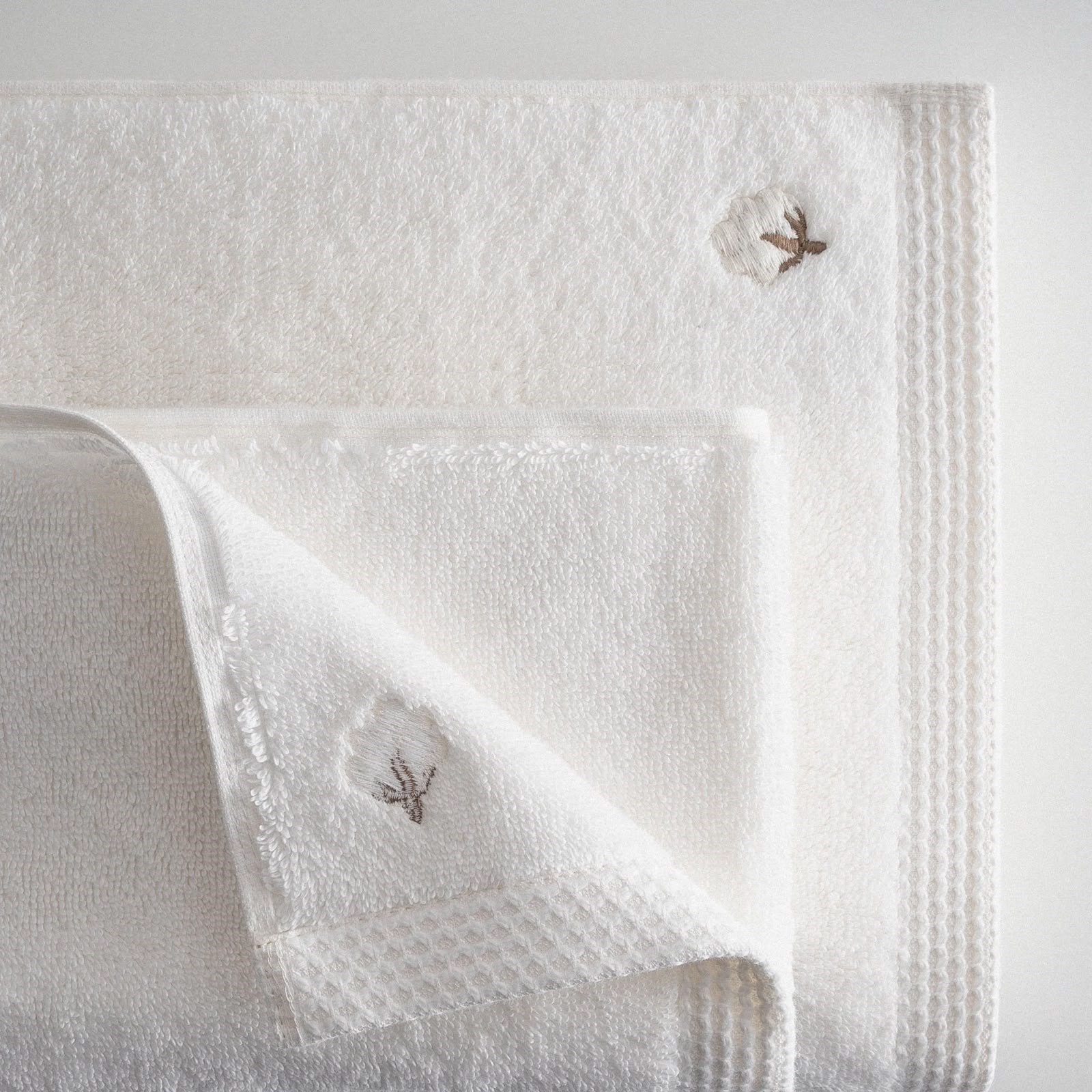Eco Cotton Pure Cotton 3'lü Havlu Seti Organik Pamuk Kelebek Bordürlü Krem