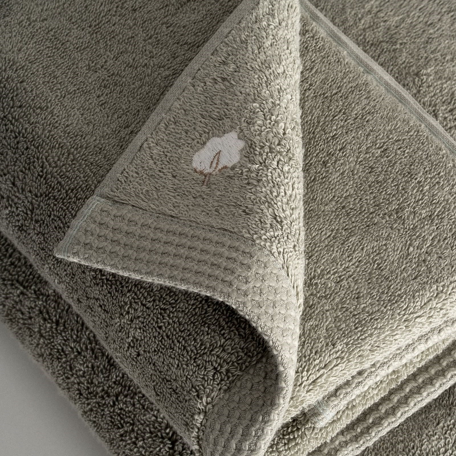Eco Cotton Pure Cotton 3'lü Havlu Seti Organik Pamuk Kelebek Bordürlü Yeşil