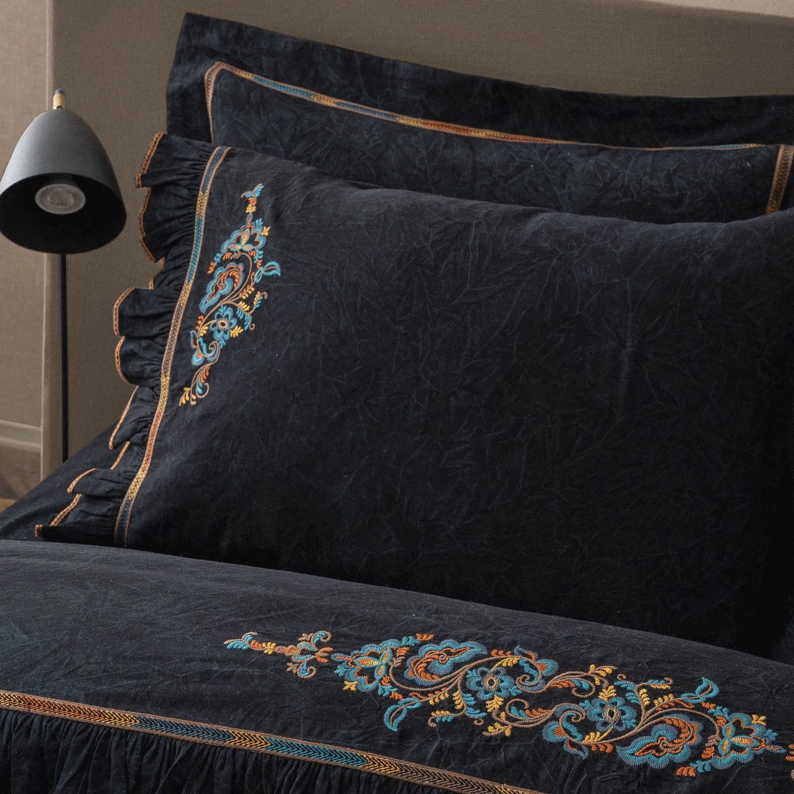Eco Cotton Revna Çift Kişilik Nevresim Takımı Organik Pamuk Saten Siyah