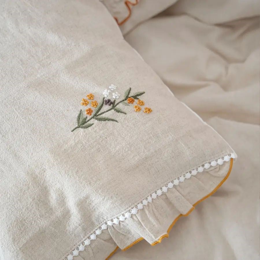 Ecocotton Polina Bebek Nevresim Takımı Organik Pamuk Keten El Nakışlı Bej