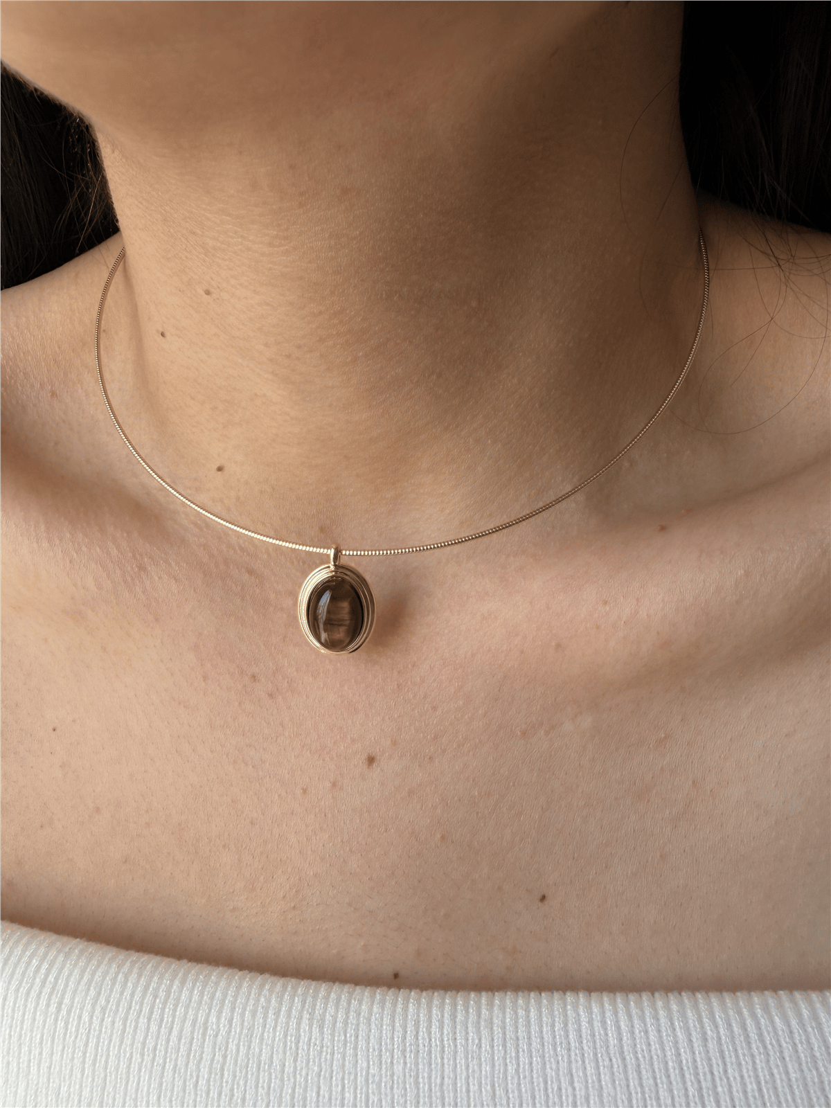 Özel Seri Mineli Oval Choker Kolye Kahve