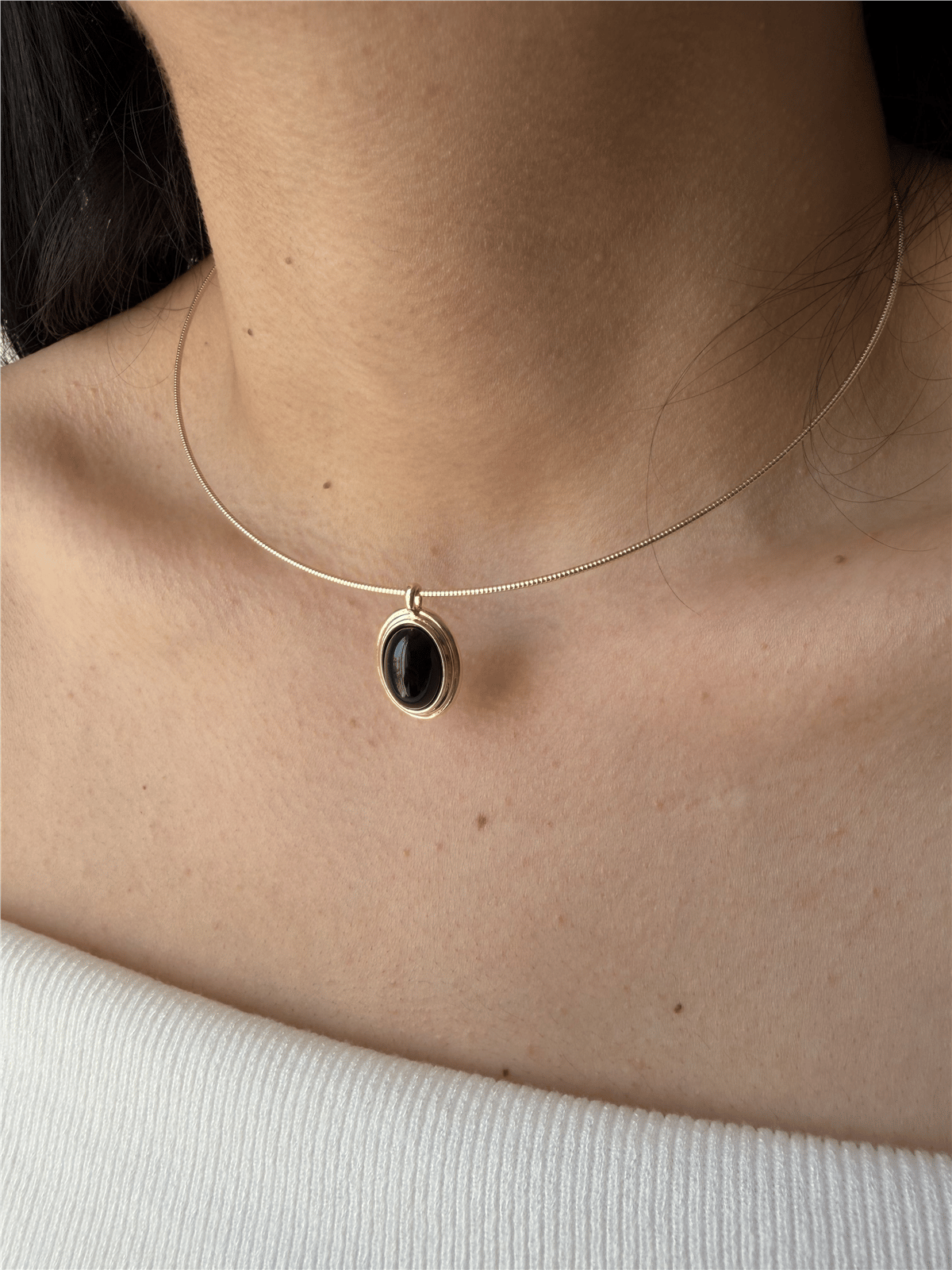 Özel Seri Mineli Oval Choker Kolye Siyah