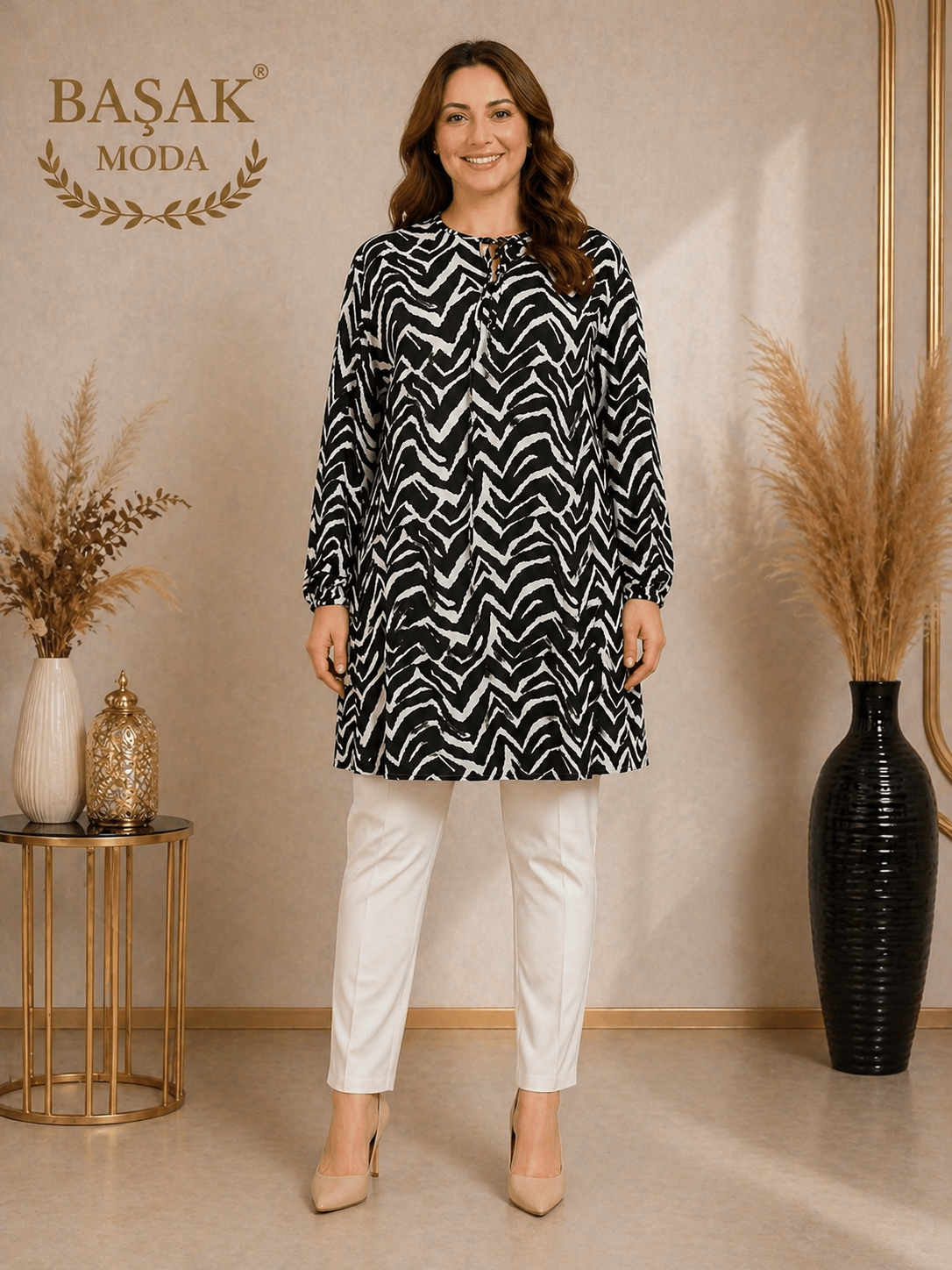 Dokuma Tunik - Beyaz | Siyah Zikzak Desenli