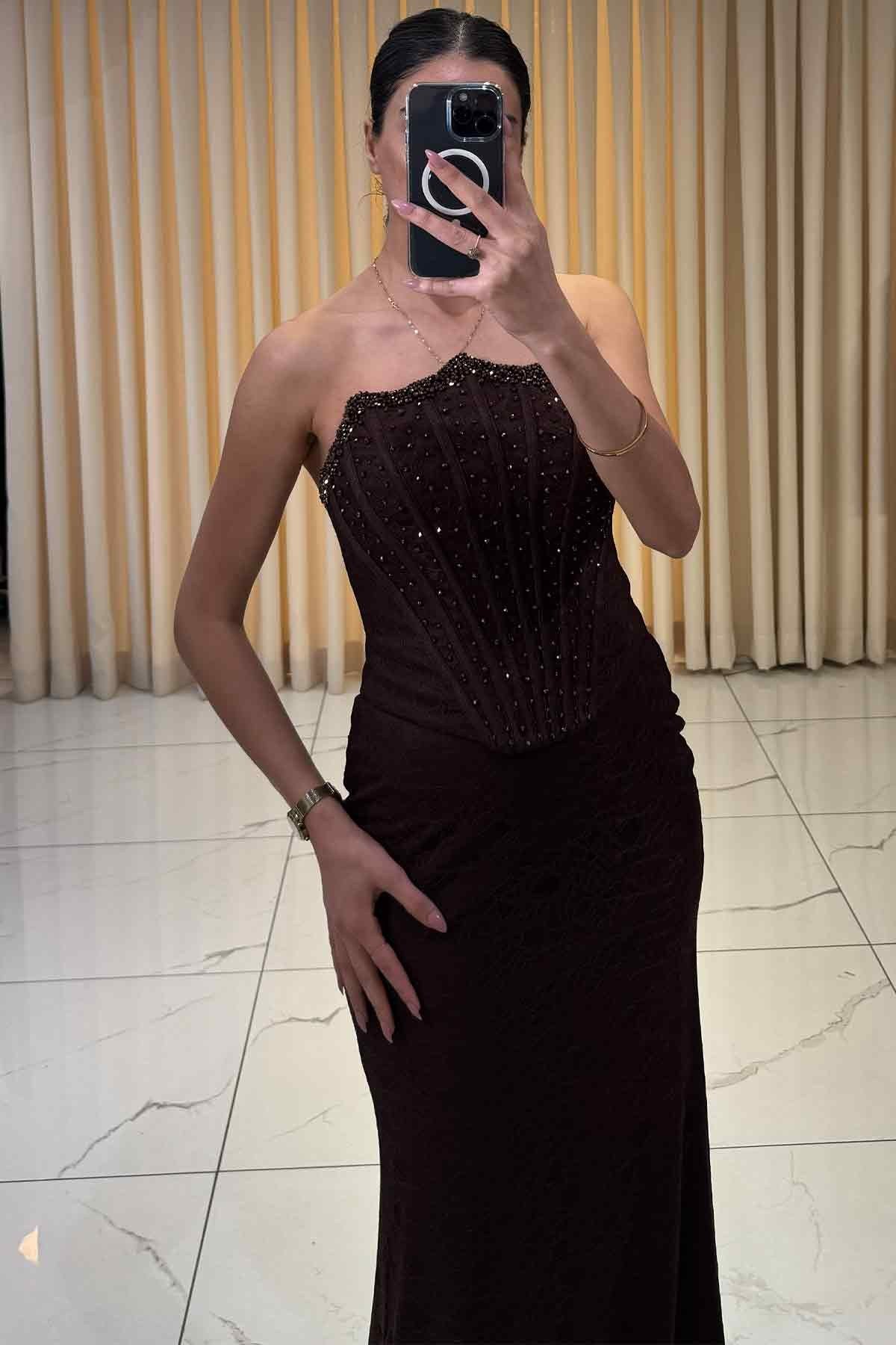 Boncuk İşlemeli Bolerolu Balık Model Abiye Kahve
