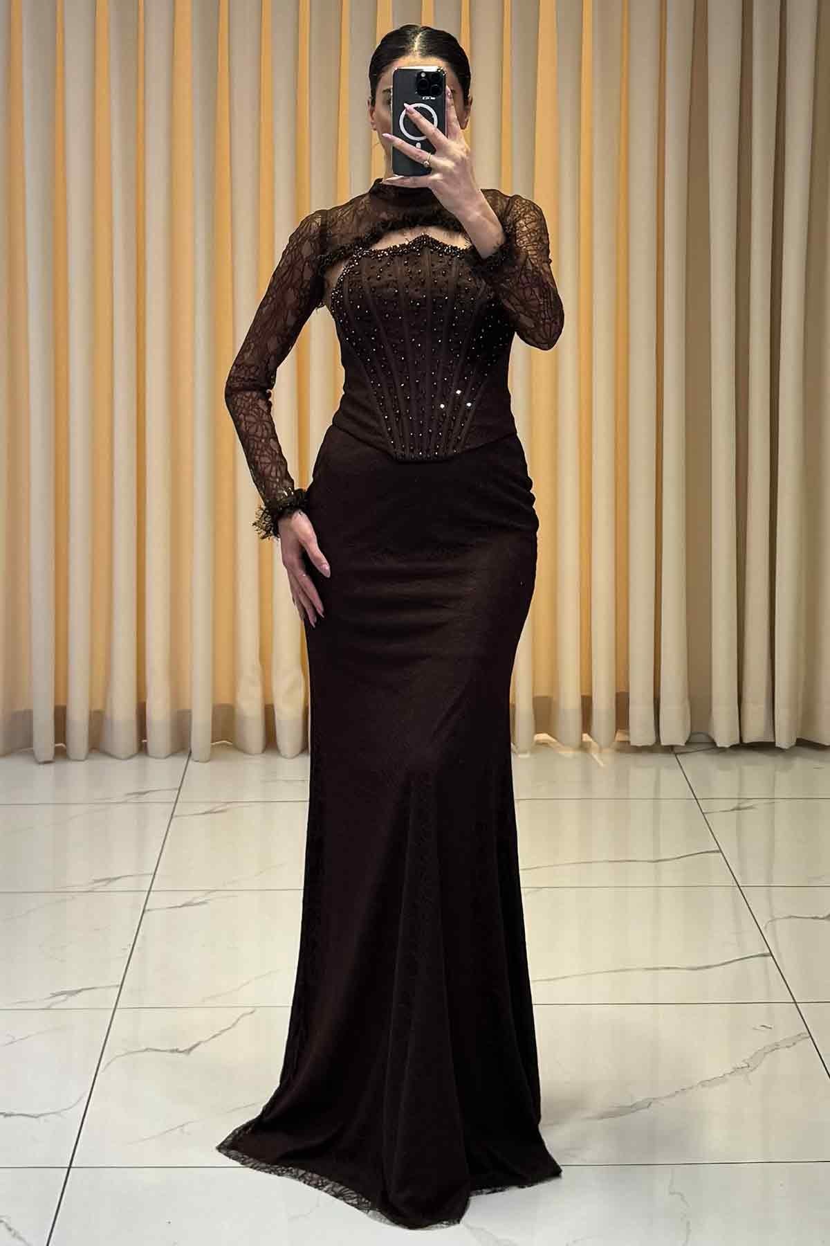 Boncuk İşlemeli Bolerolu Balık Model Abiye Kahve