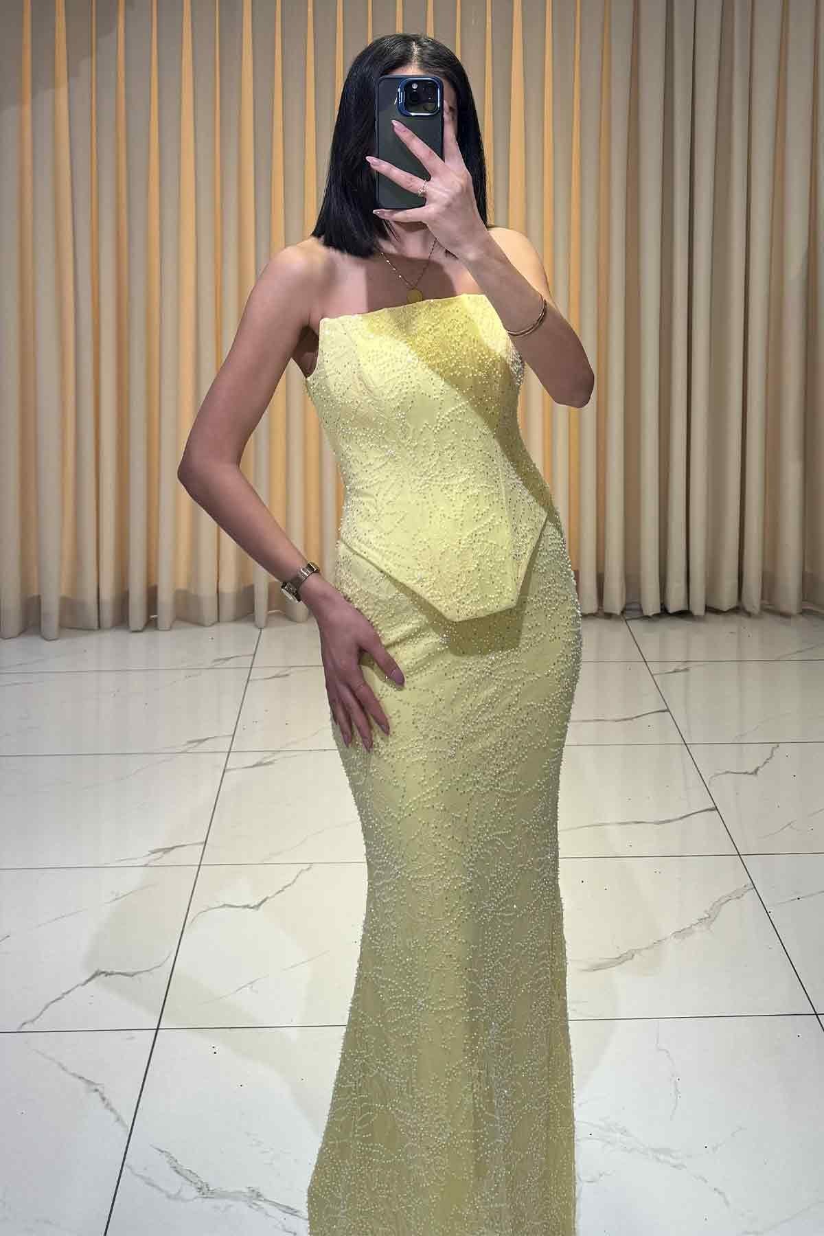 Boncuk İşlemeli Bolerolu Balık Model Abiye Sarı