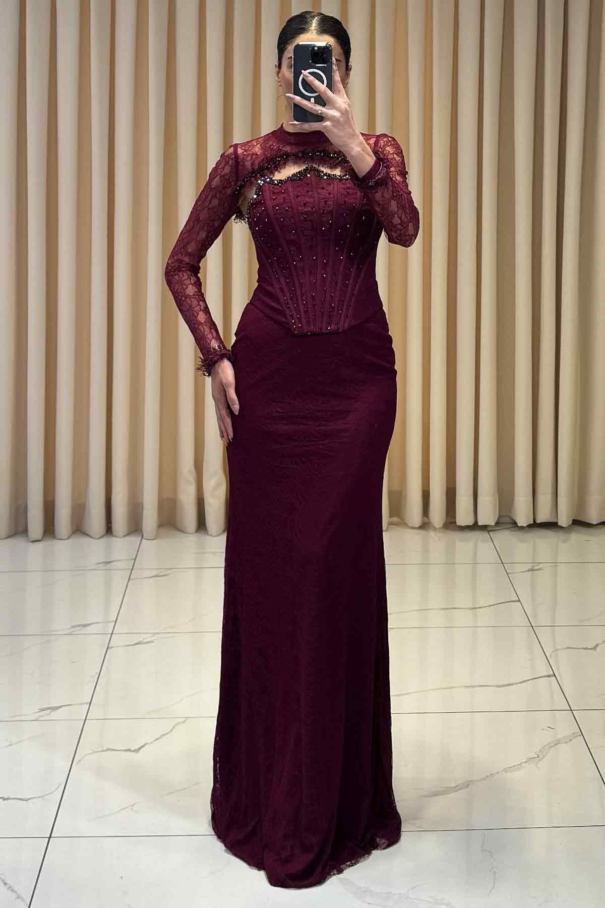 Boncuk İşlemeli Bolerolu Balık Model Abiye Mürdüm