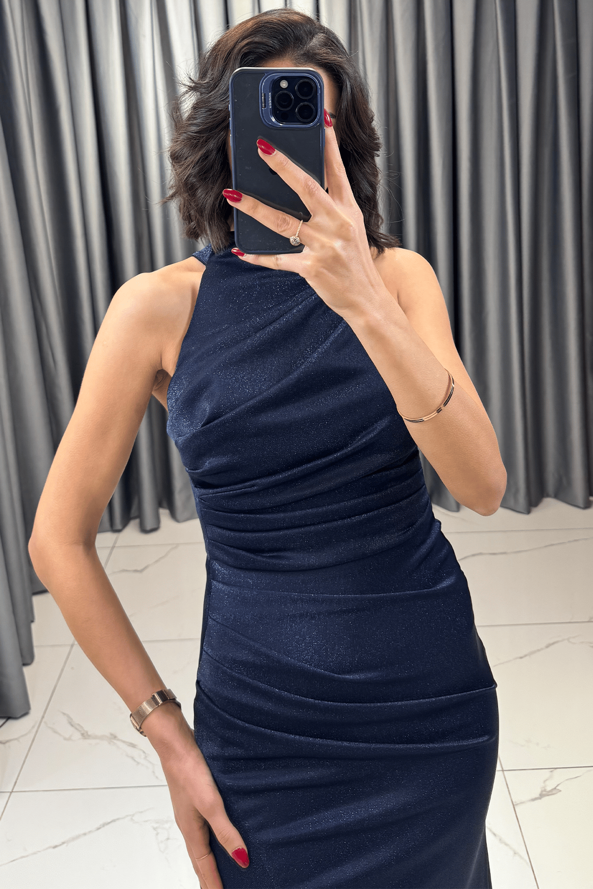 Halter Yaka Yırtmaçlı Sim Detaylı Balık Model Abiye Lacivert