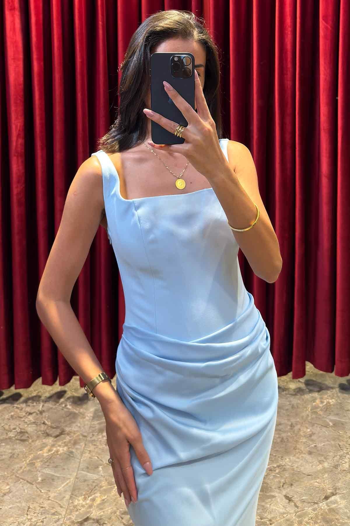 Kare Yaka Askı Detaylı Belden Oturtmalı Abiye Bebe Mavi
