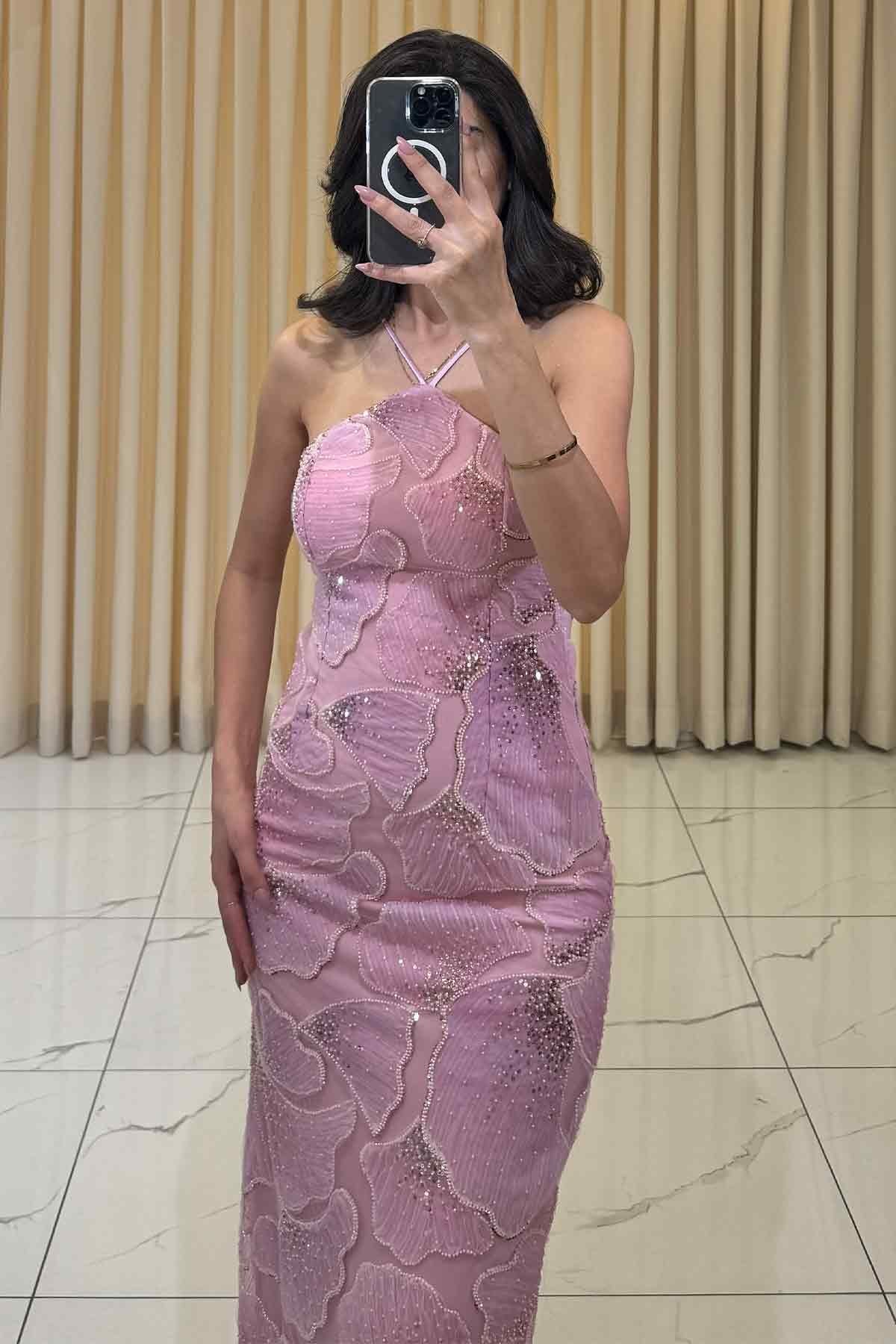 Pul Payet İşlemeli Sırt Dekolteli Uzun Abiye Pembe