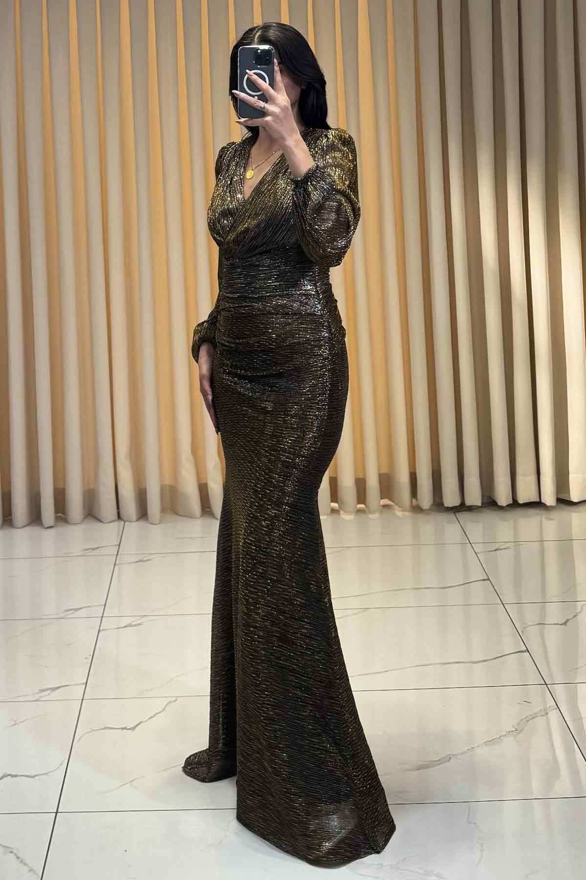 Simli V Yaka Uzun Kollu Balık Model Abiye Gold