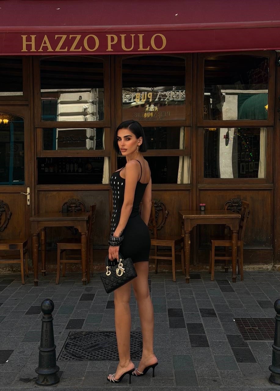 Baget Taşlı Askılı Mini Elbise