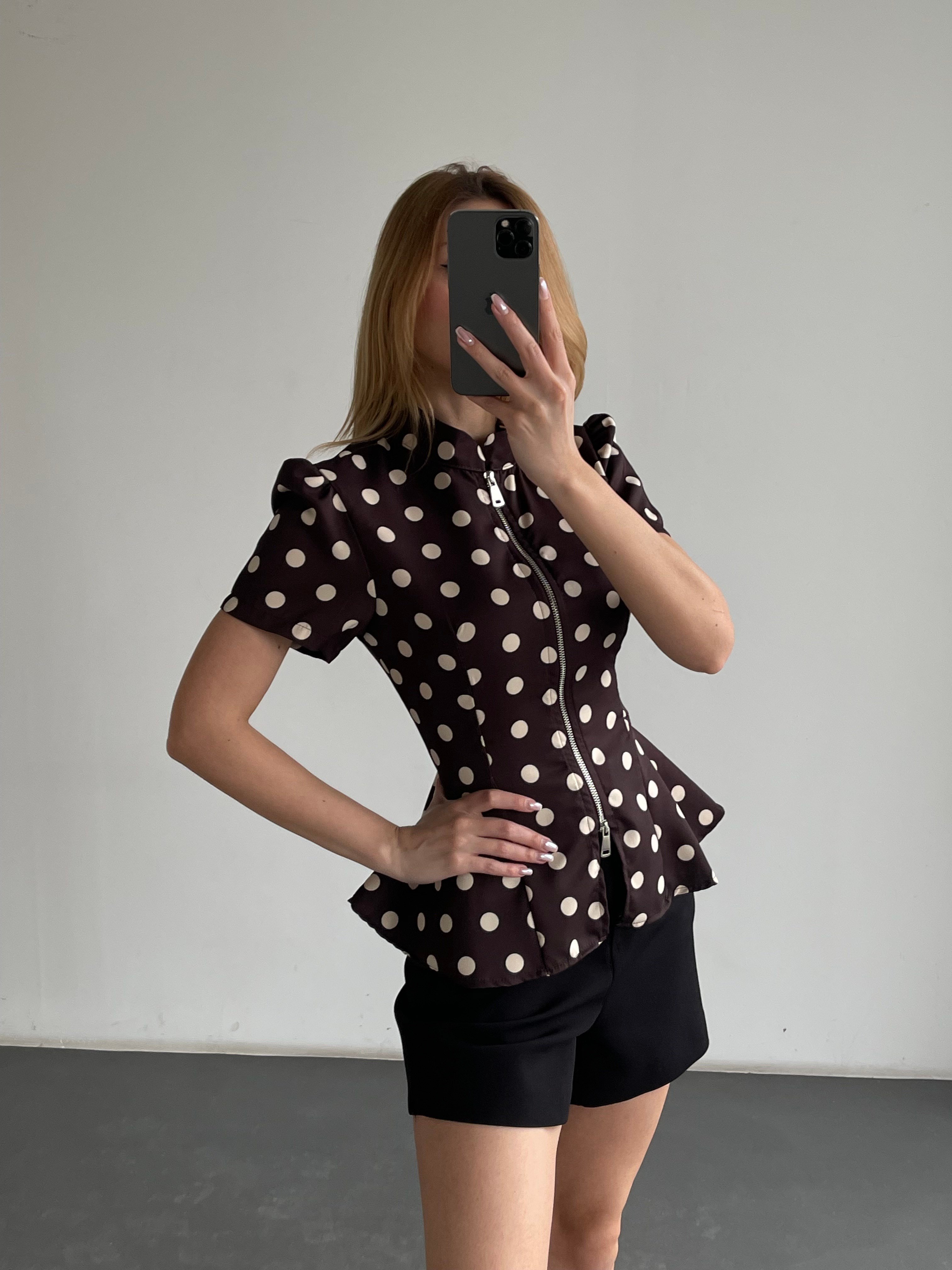 Fermuar Detaylı Puantiyeli Peplum Bluz
