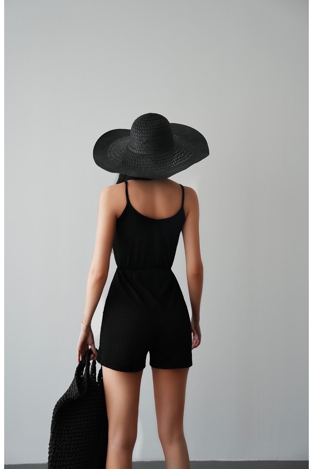 Kadın Beli Lastikli Askılı Şort Tulum