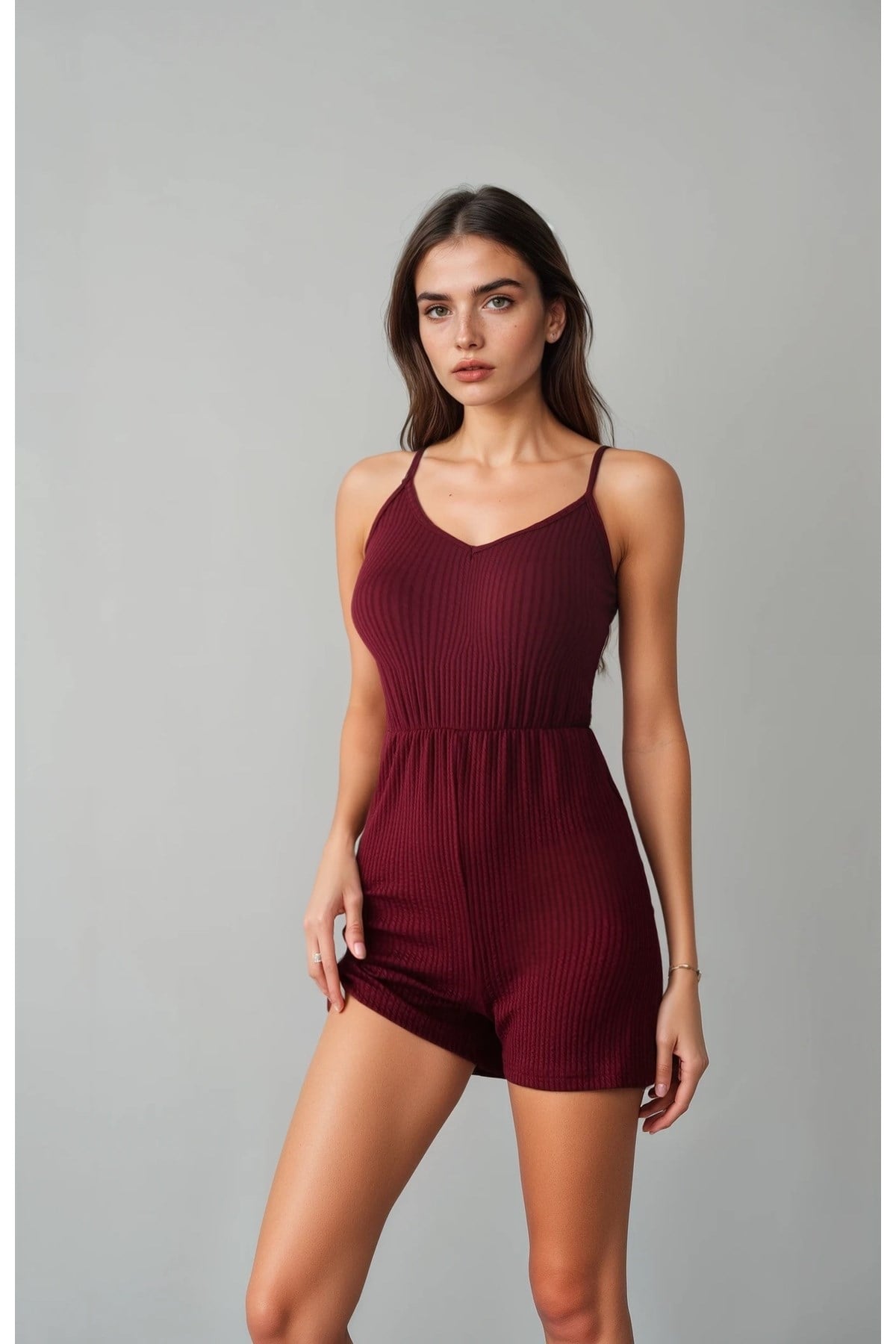 Kadın Beli Lastikli Askılı Şort Tulum