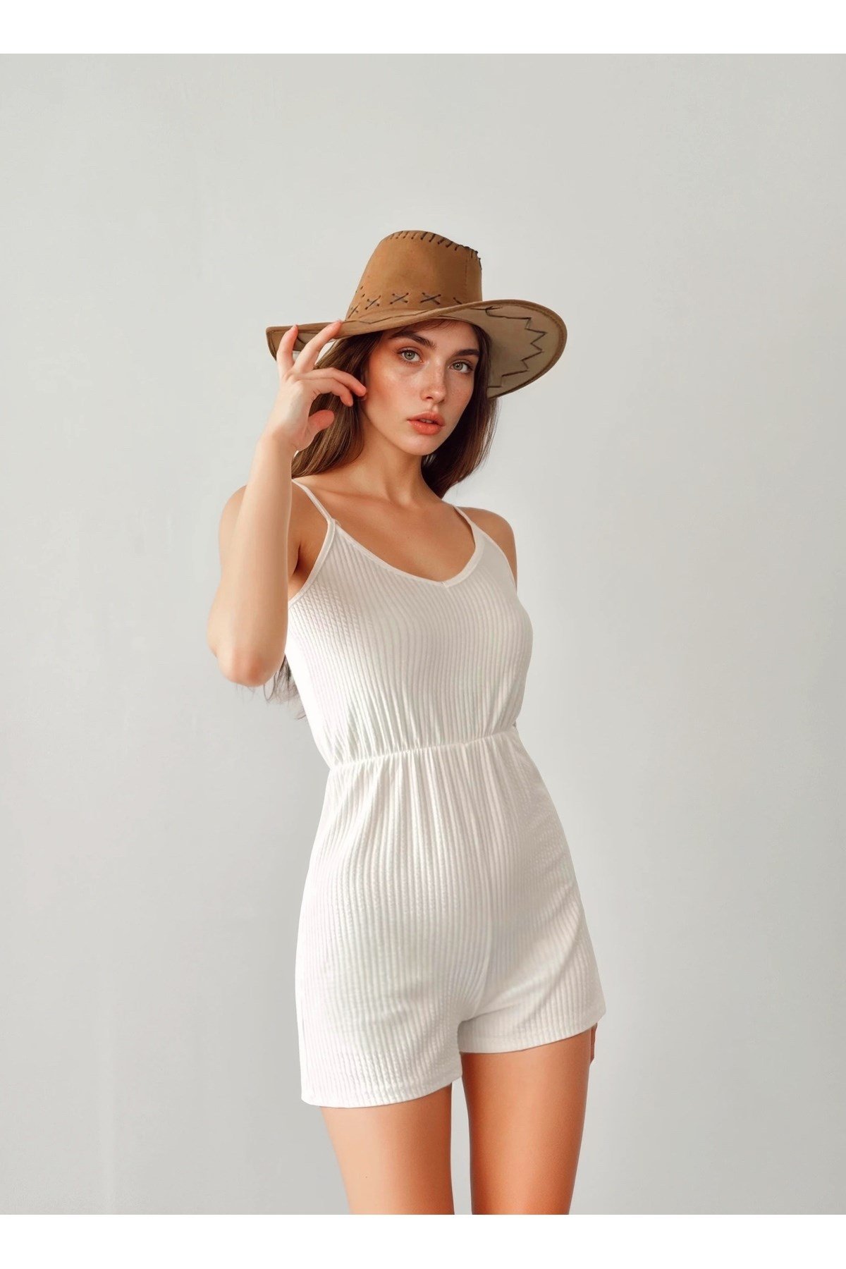 Kadın Beli Lastikli Askılı Şort Tulum