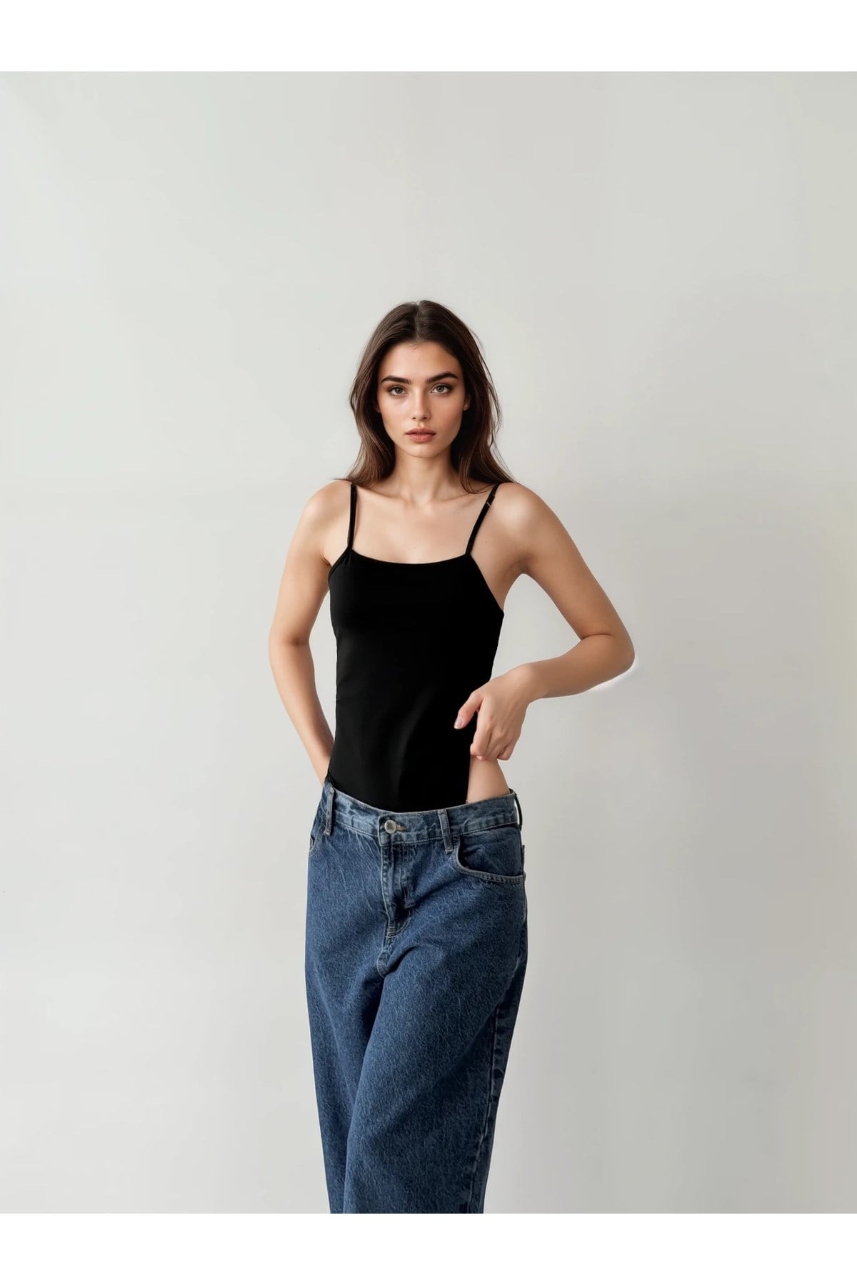 Kadın İnce Askılı Bodysuit