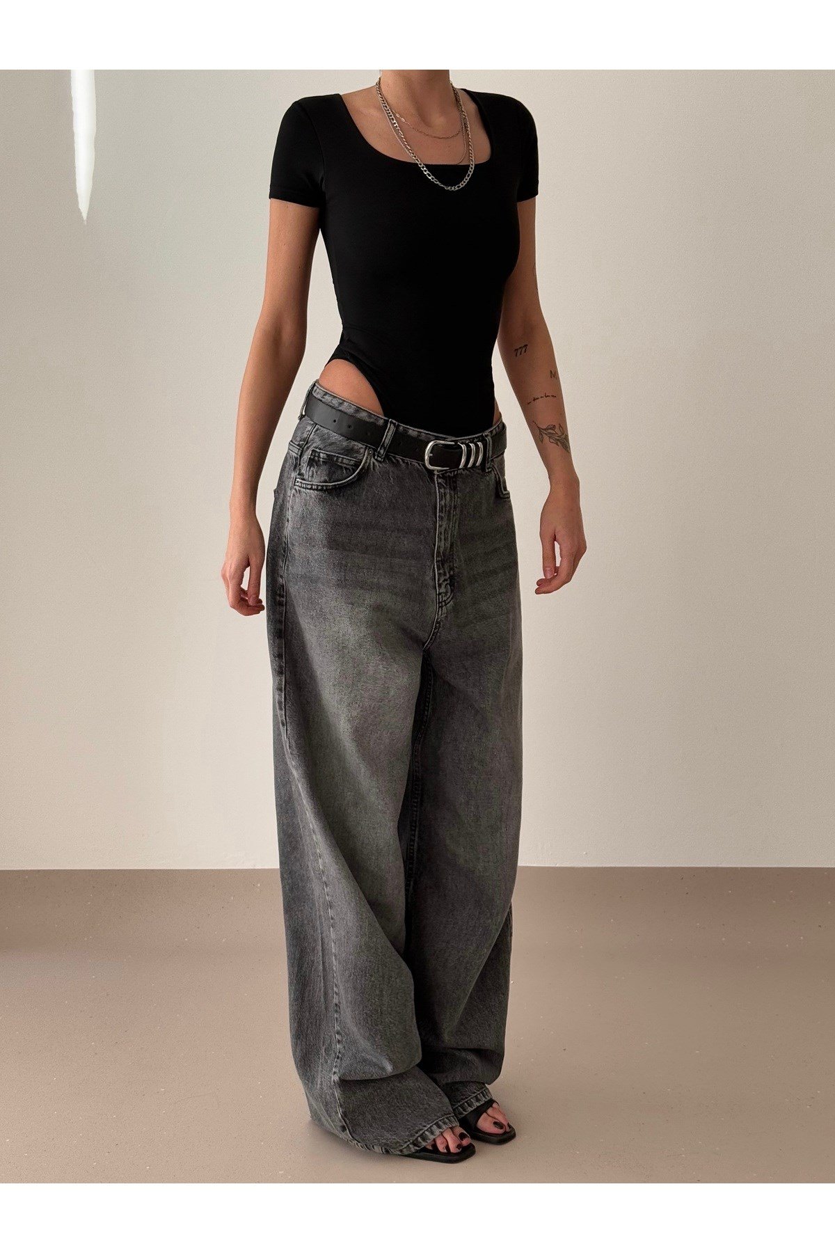 Kadın Kare Yaka Bodysuit