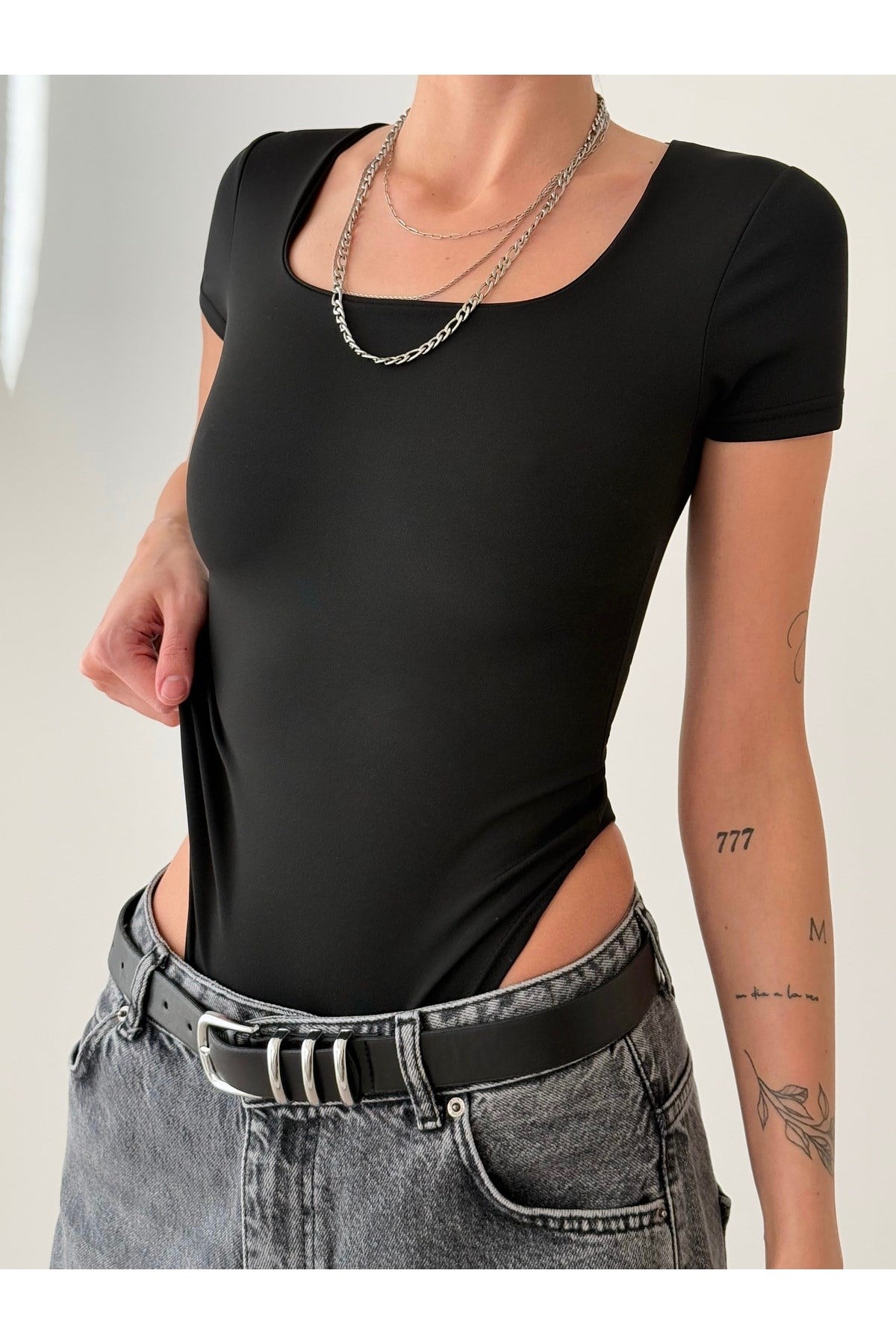 Kadın Kare Yaka Bodysuit
