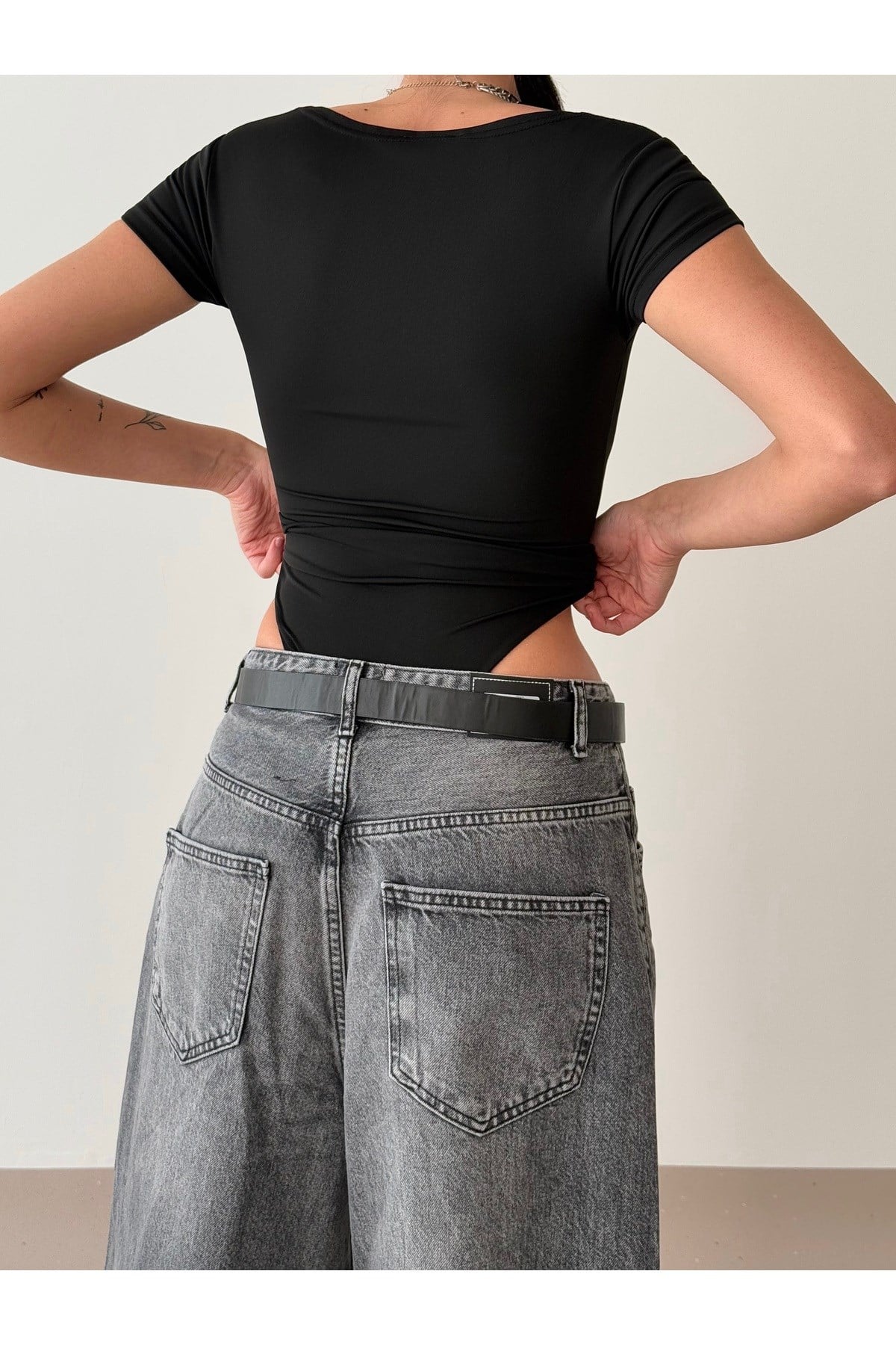 Kadın Kare Yaka Bodysuit