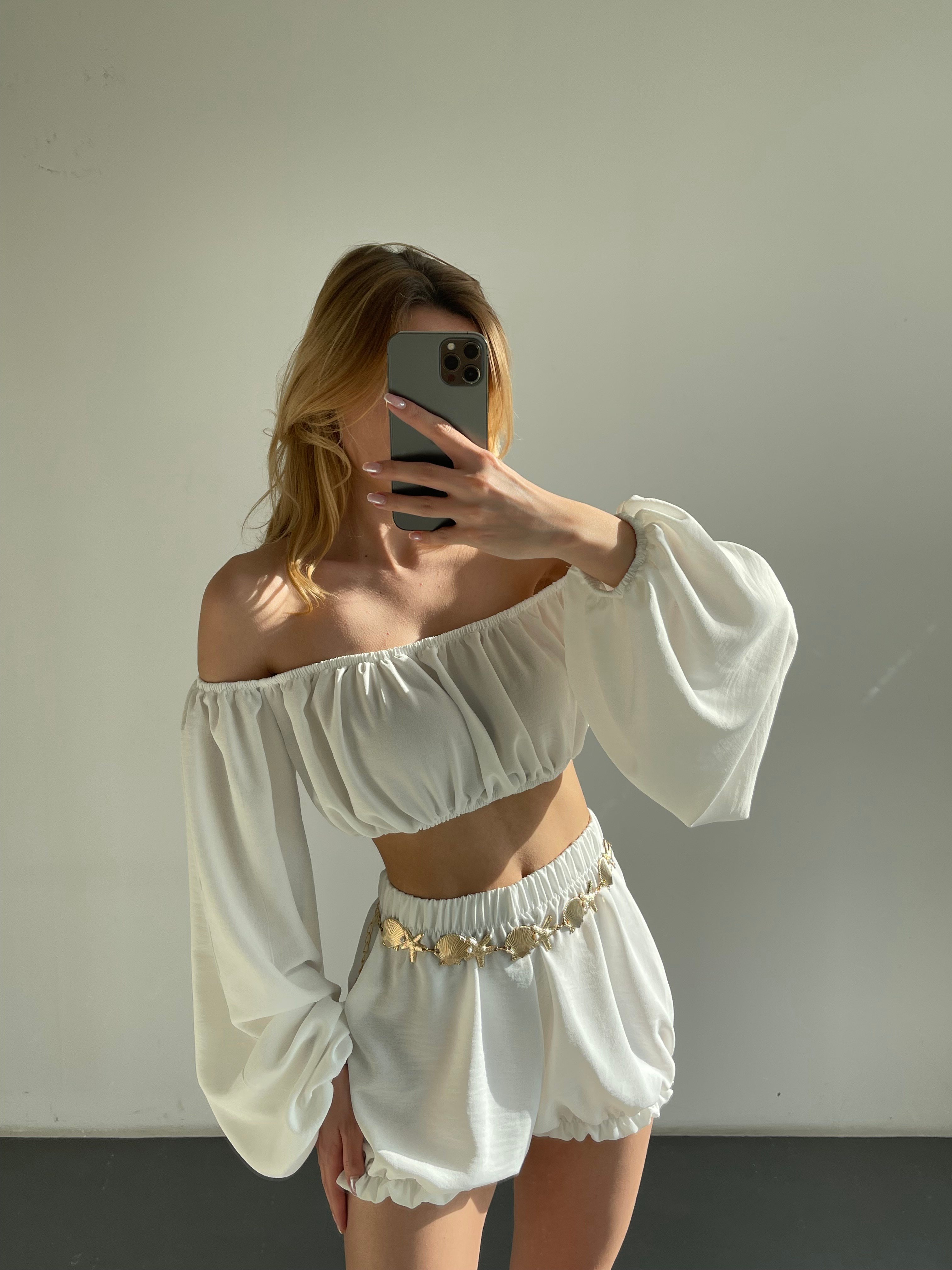 Santorini Gold Zincir Detaylı Şort Takım