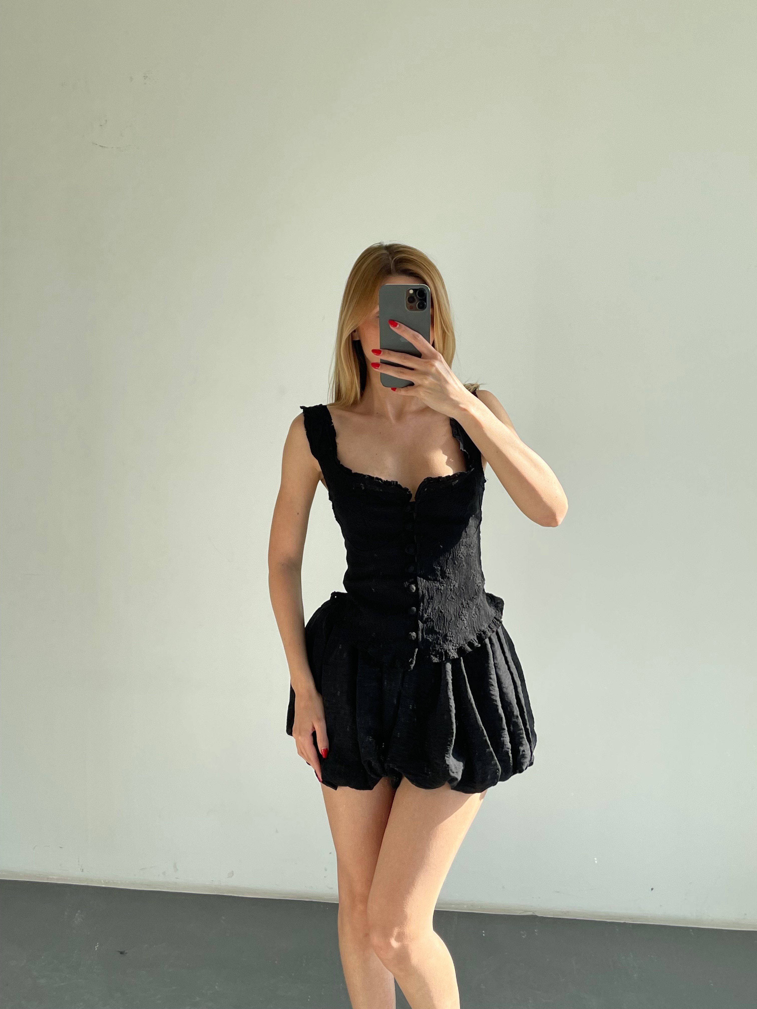 Siyah Dantel Detaylı Büstiyer & Balon Şort Takım
