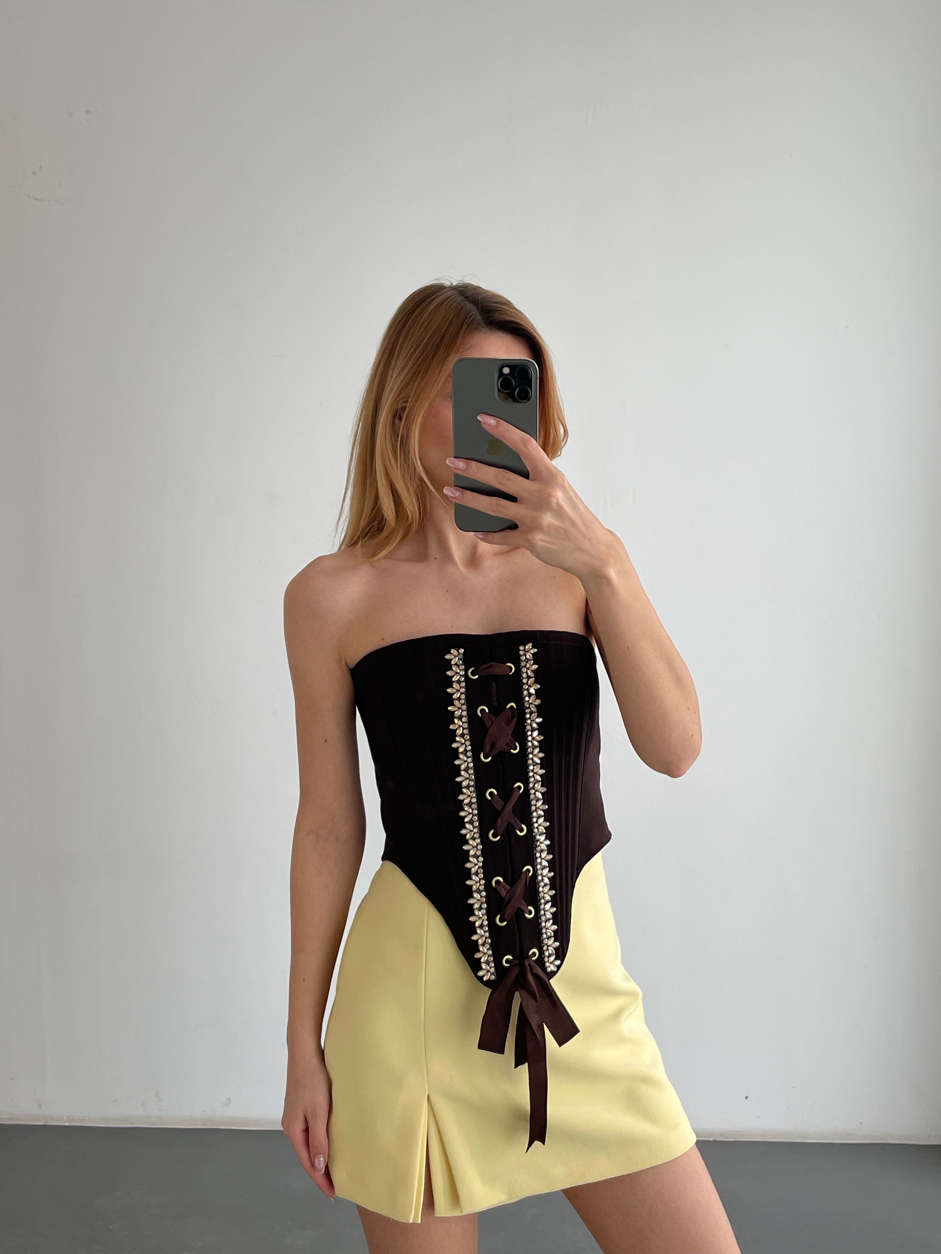 Taş Detaylı Straplez Korse