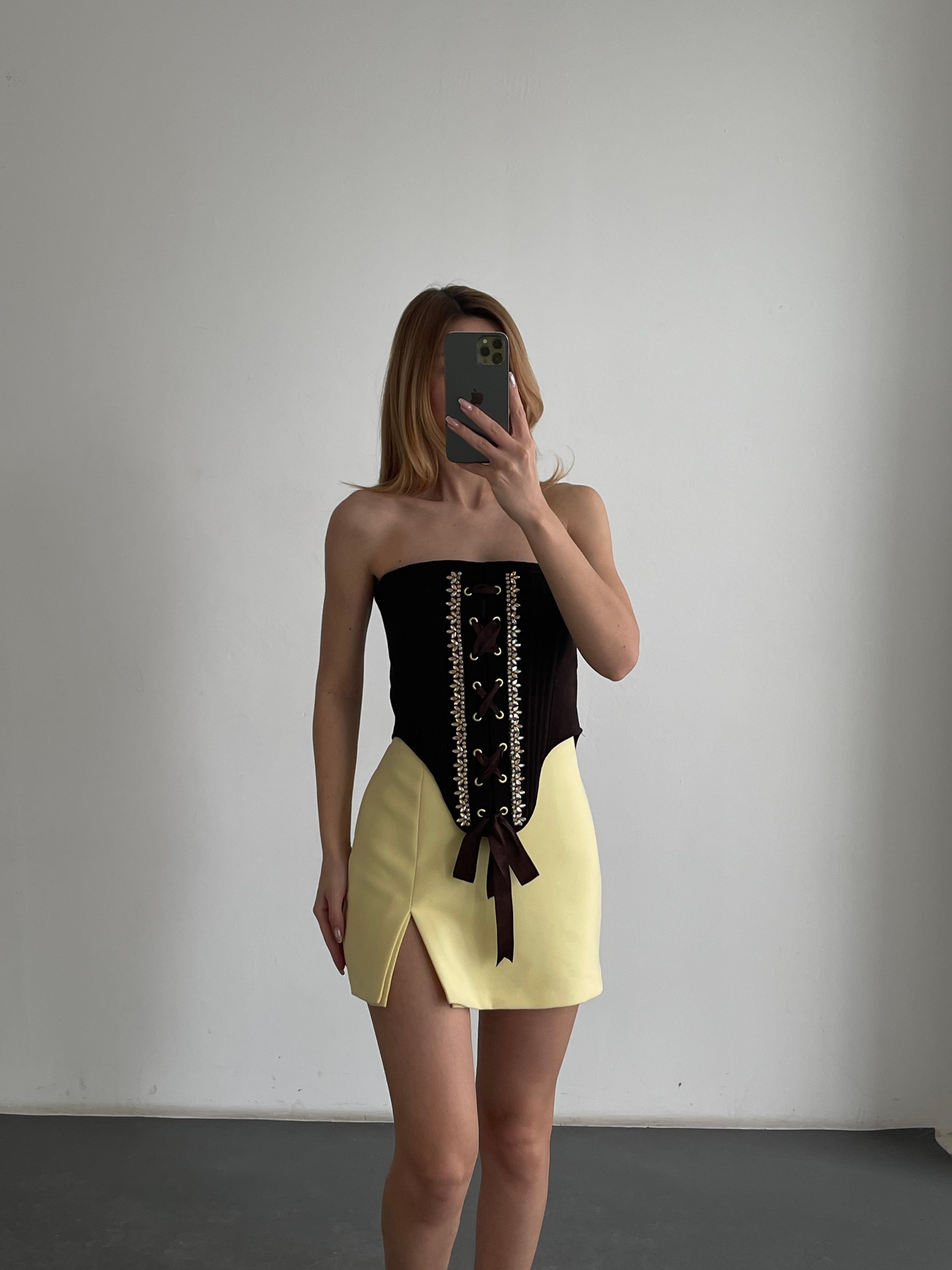 Taş Detaylı Straplez Korse