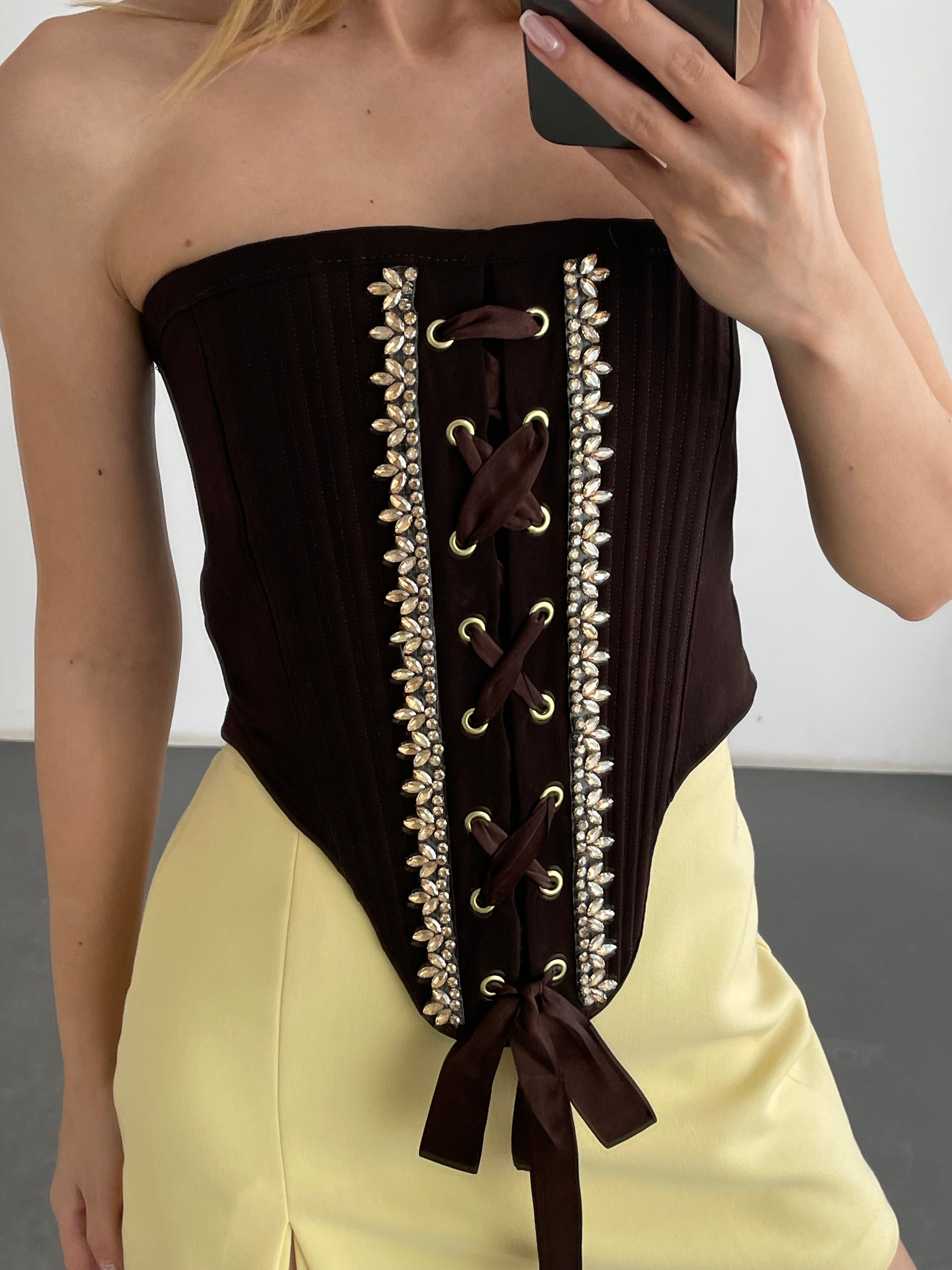 Taş Detaylı Straplez Korse