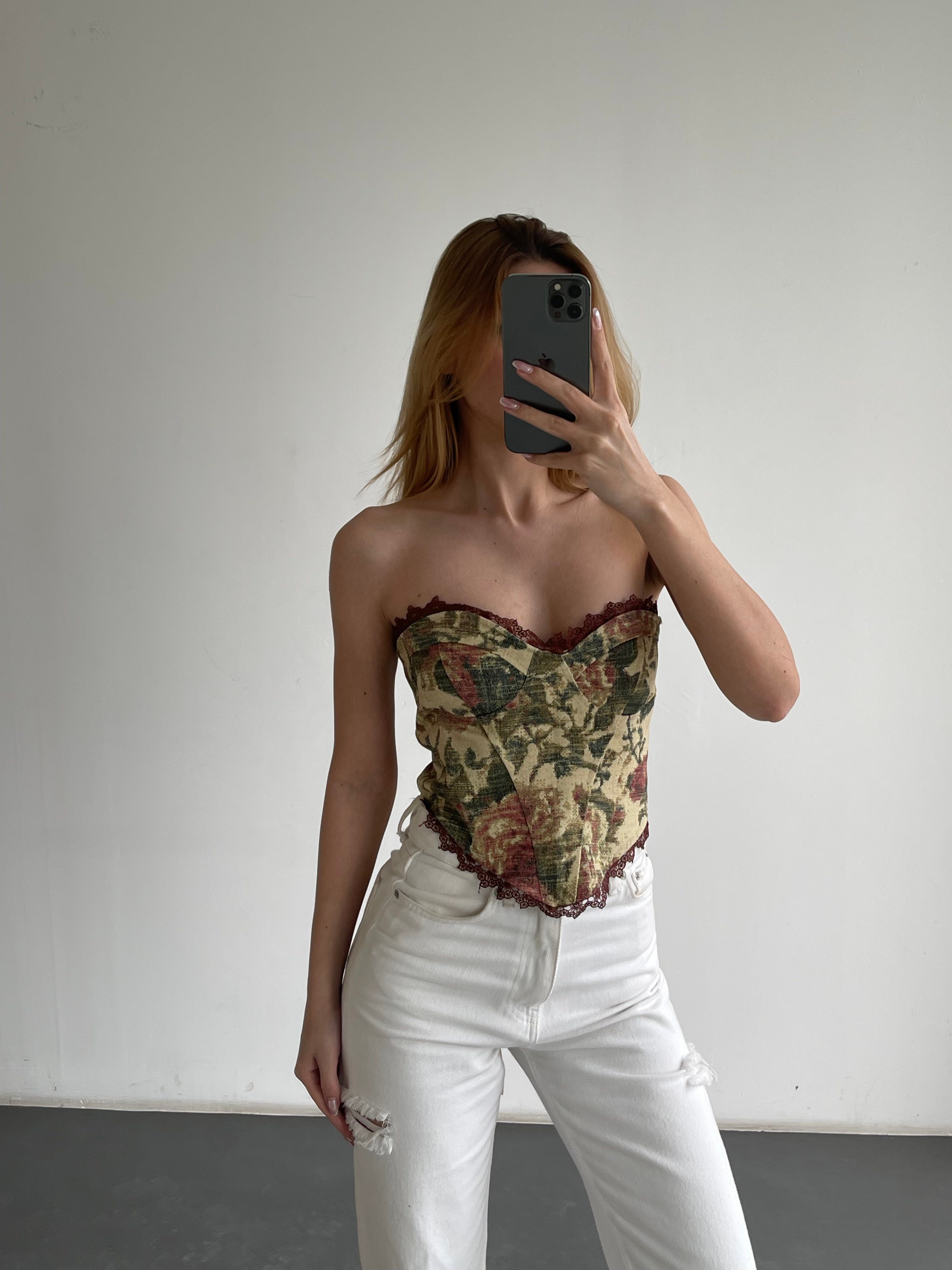 Vintage Rose Dantel Detaylı Goblen Desenli Straplez Korse Büstiyer