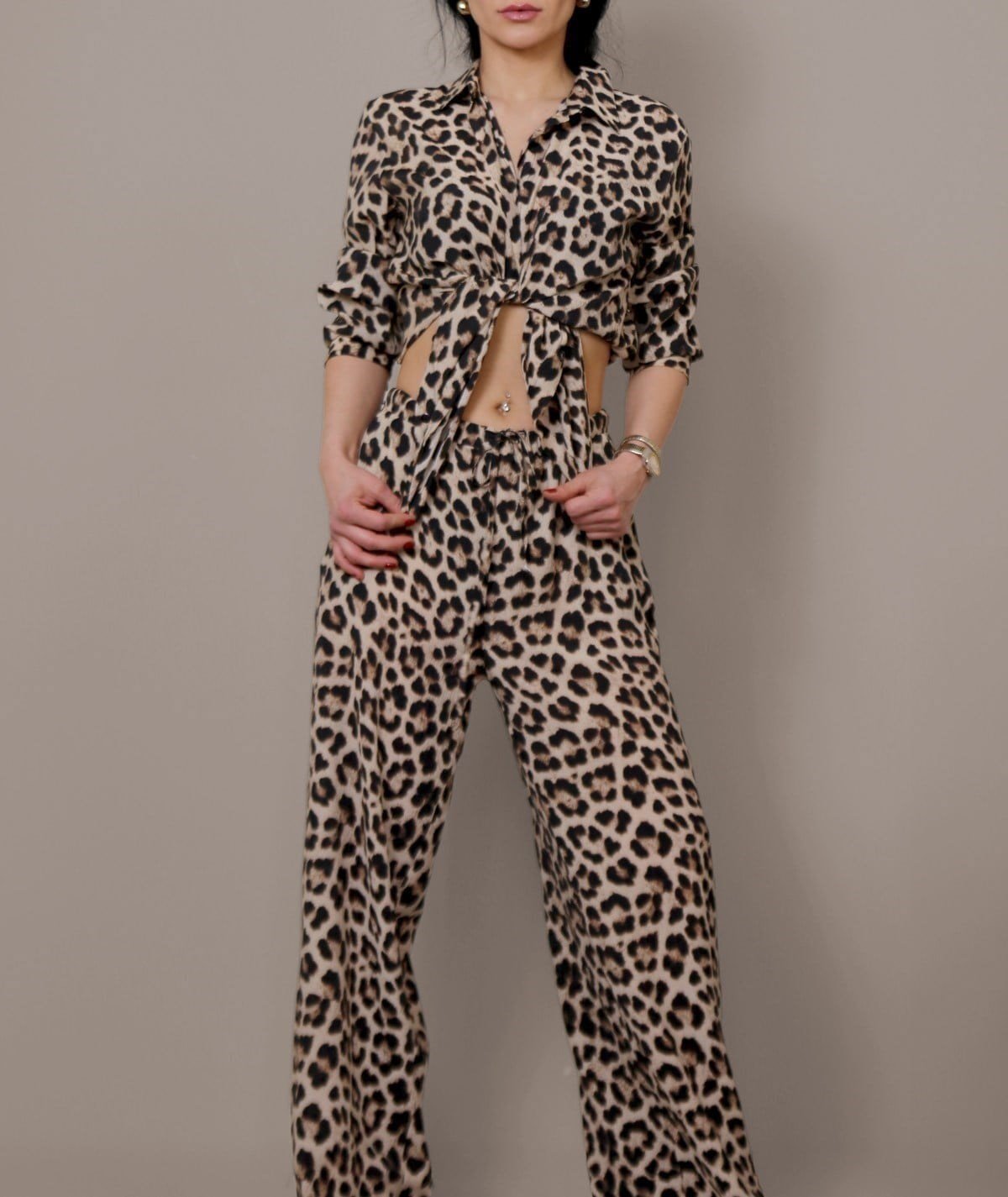 Leopar Desenli Gömlek & Pantolon Takım